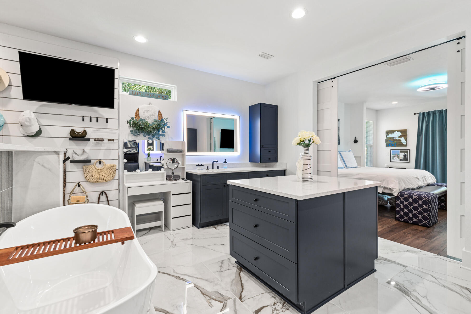 Ferry Park / Elliott Point - Residential