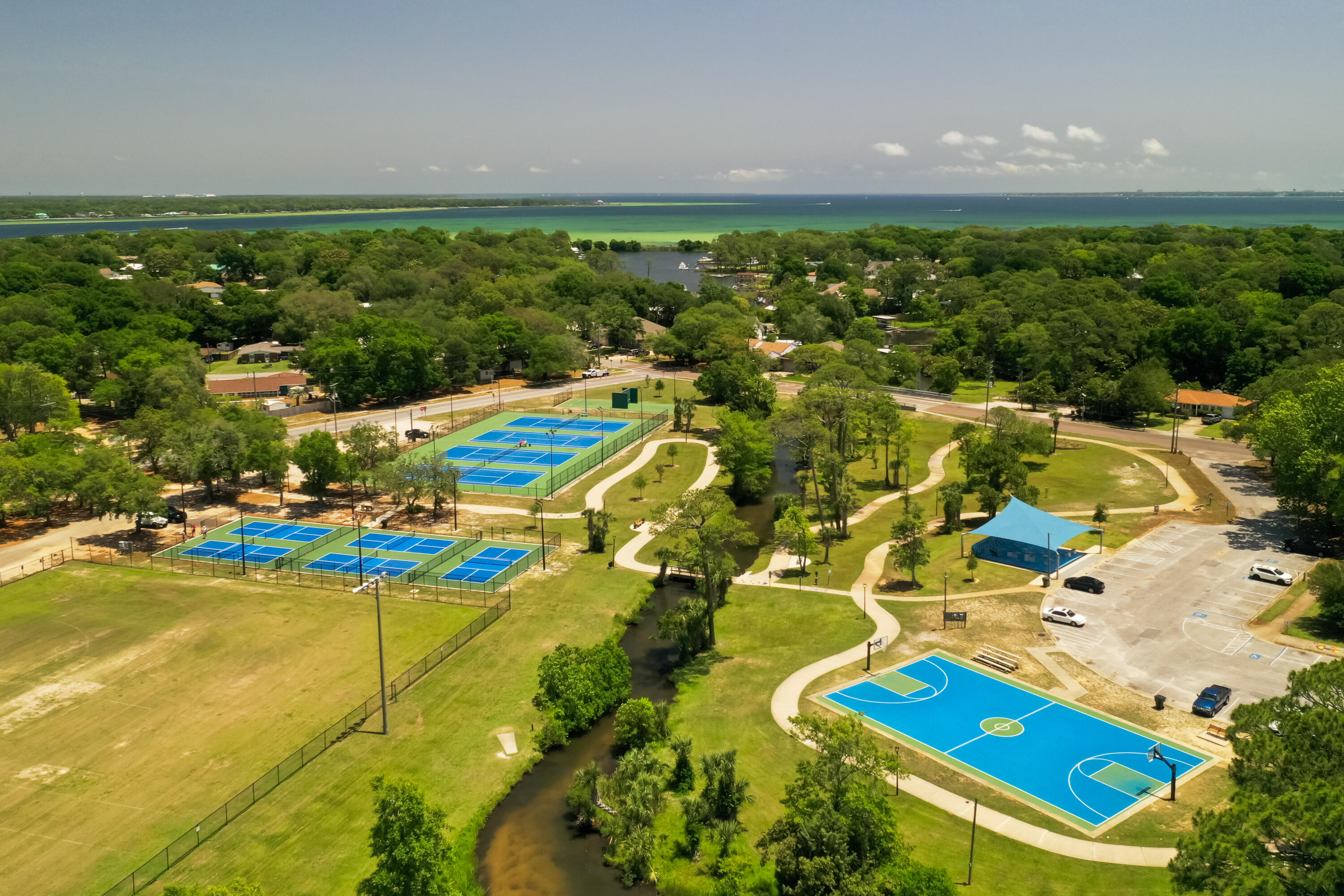Ferry Park / Elliott Point - Residential