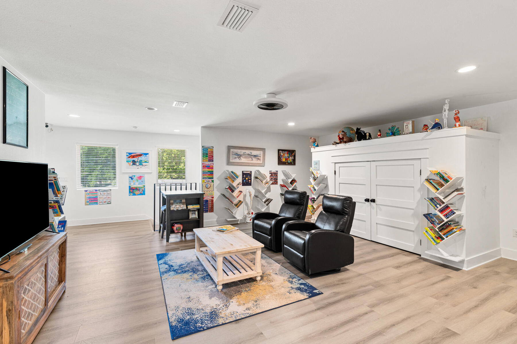 Ferry Park / Elliott Point - Residential