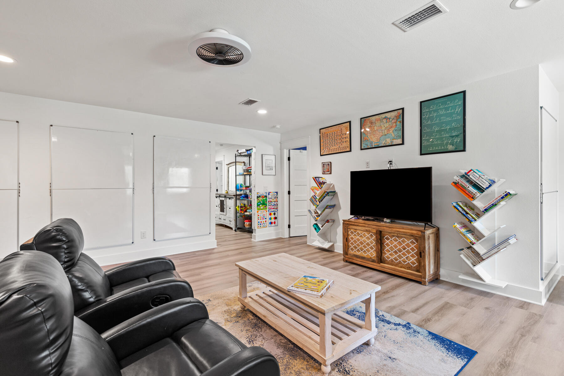 Ferry Park / Elliott Point - Residential