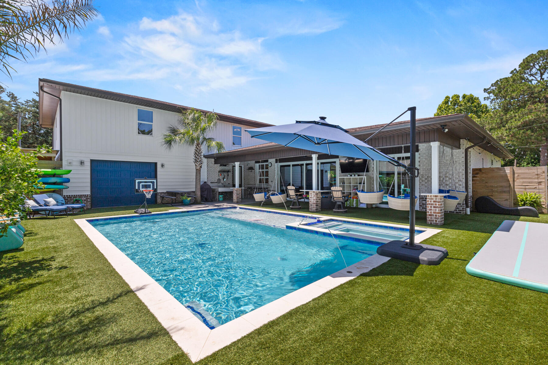 Ferry Park / Elliott Point - Residential