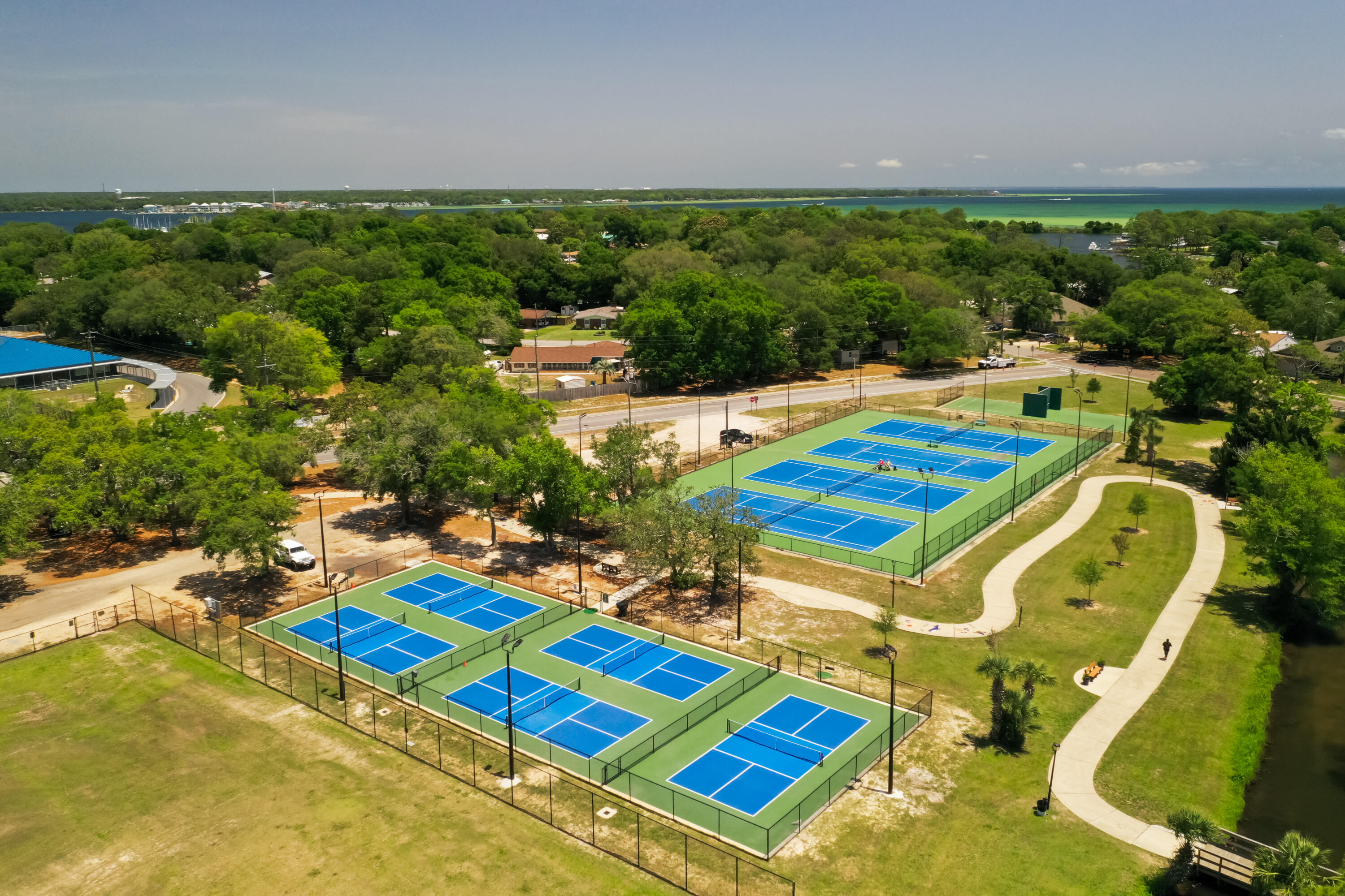 Ferry Park / Elliott Point - Residential