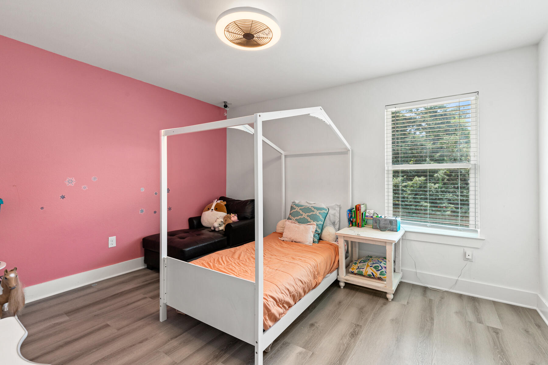Ferry Park / Elliott Point - Residential