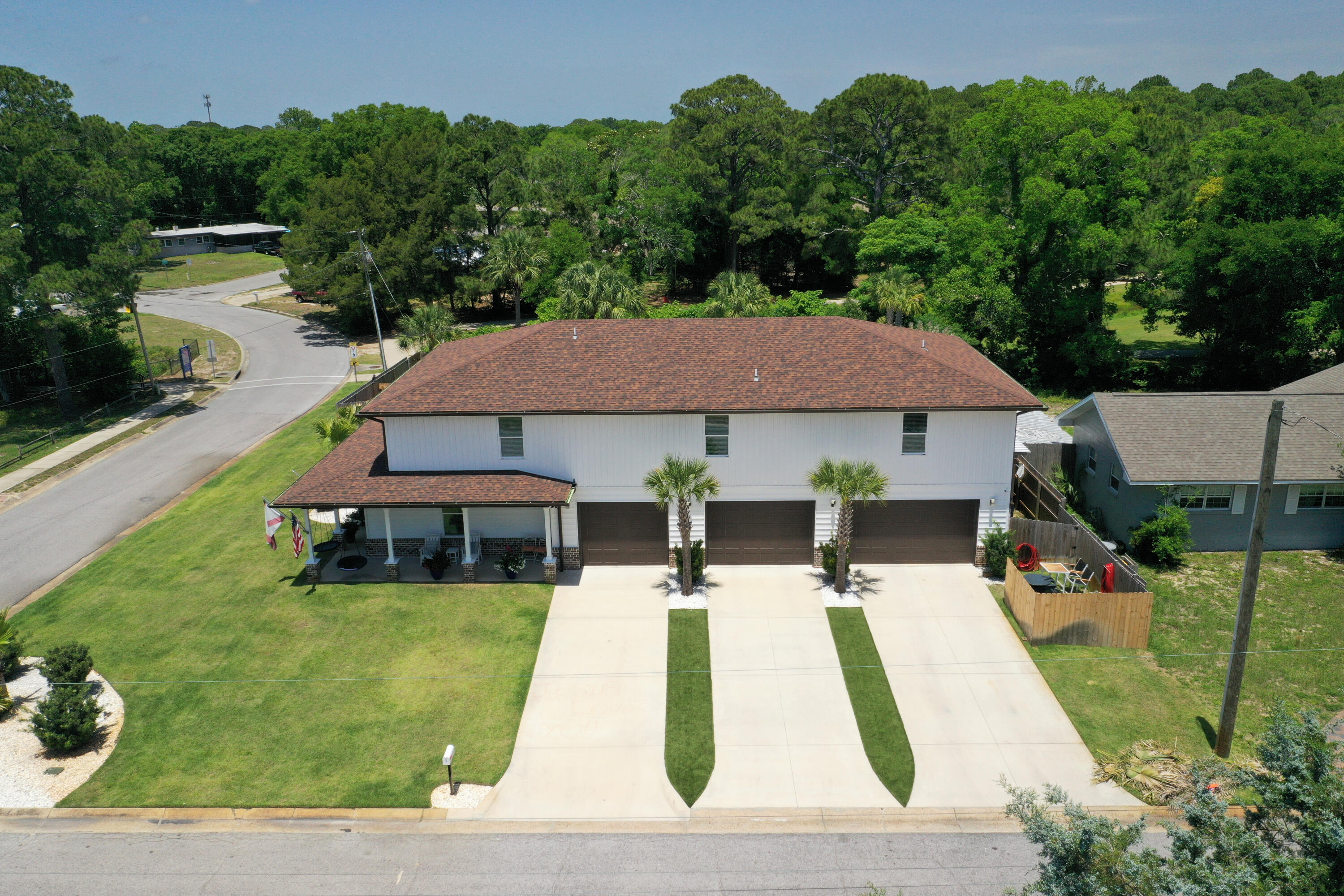Ferry Park / Elliott Point - Residential