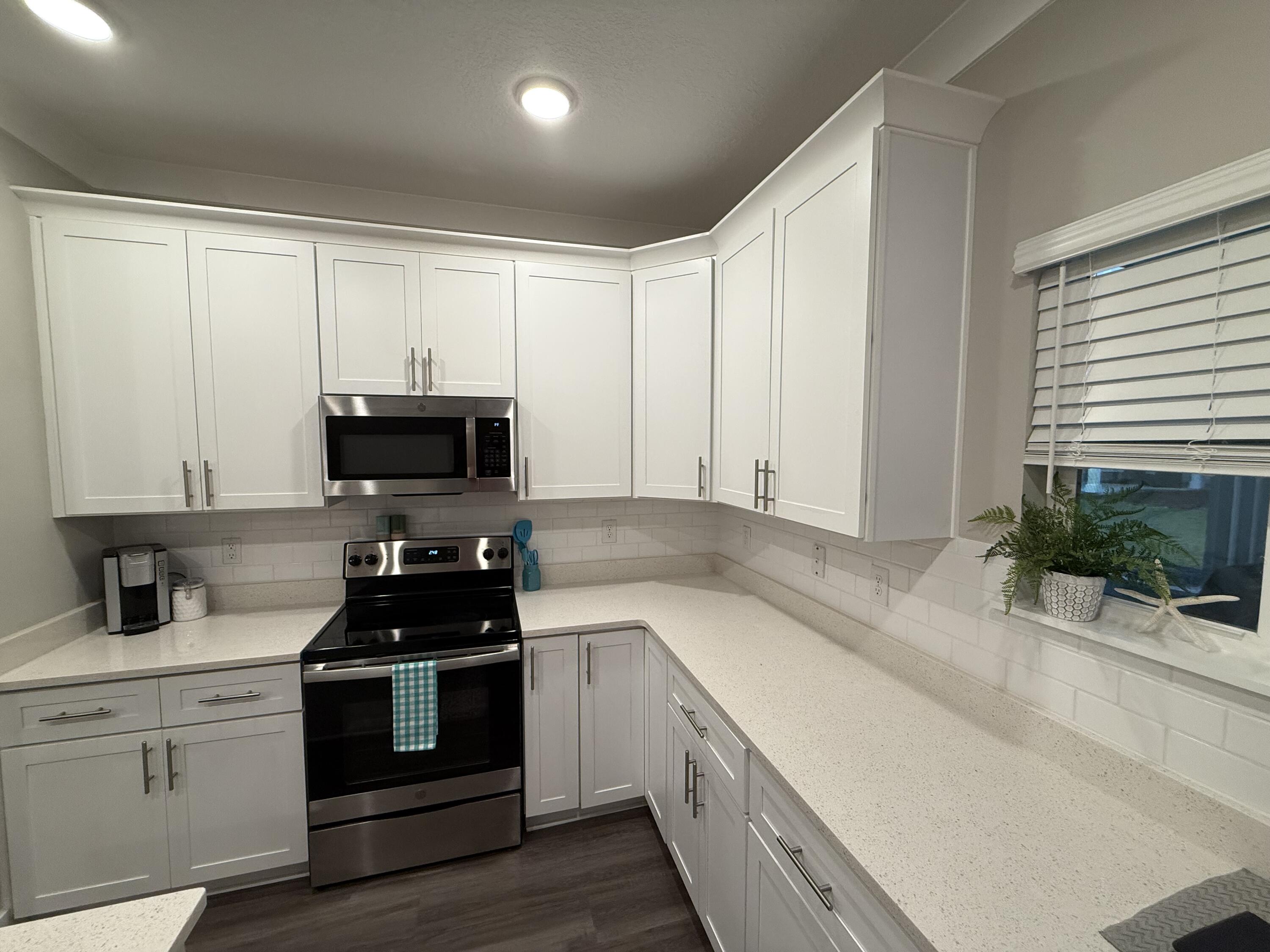 VERANDAS OF FREEPORT, THE - Residential