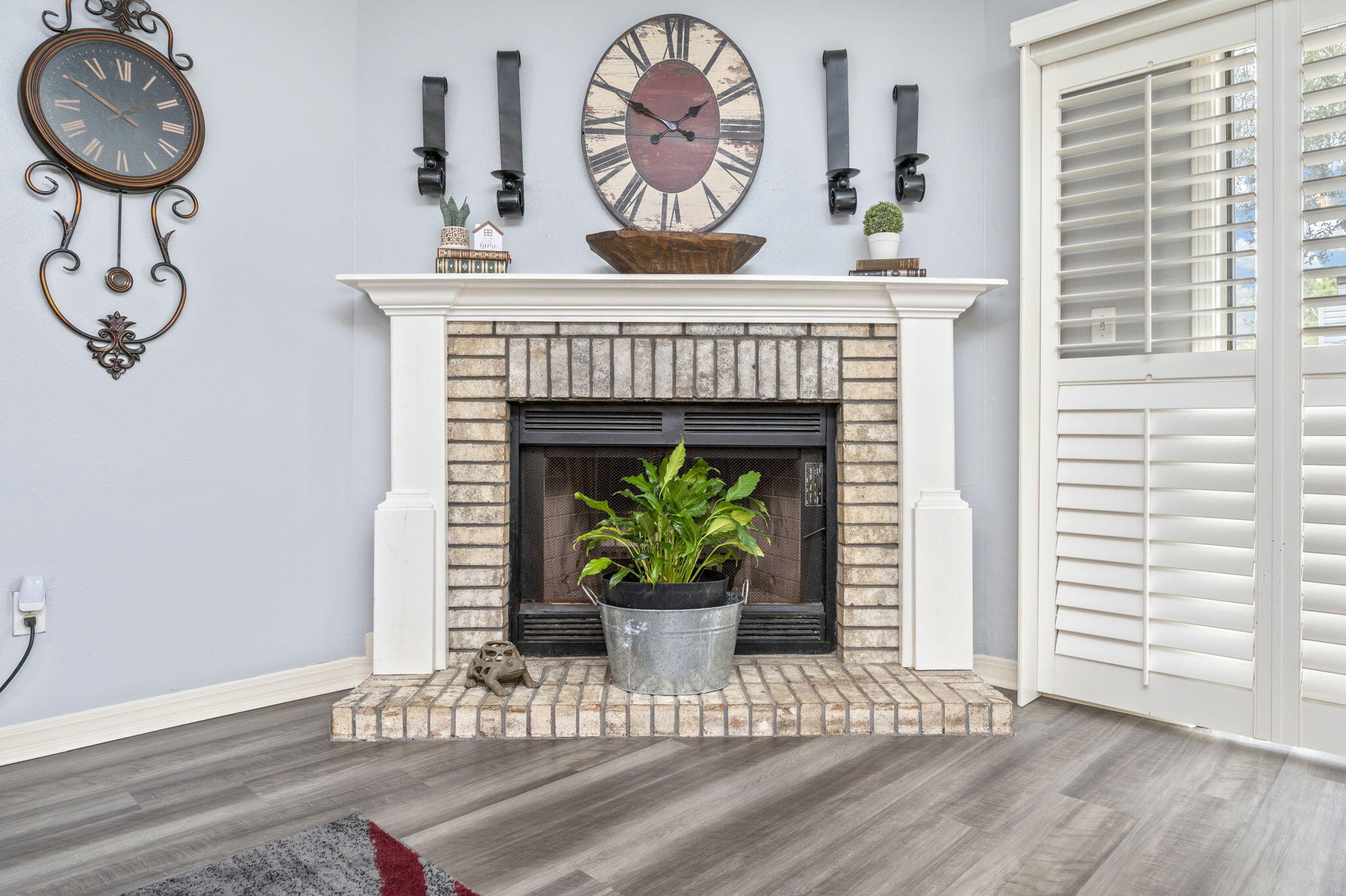 HOLLYROD PARK PH 2 - Residential