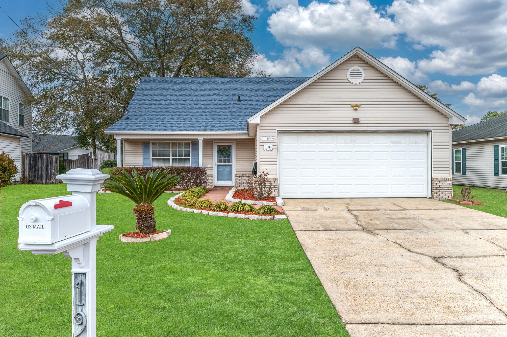 HOLLYROD PARK PH 2 - Residential