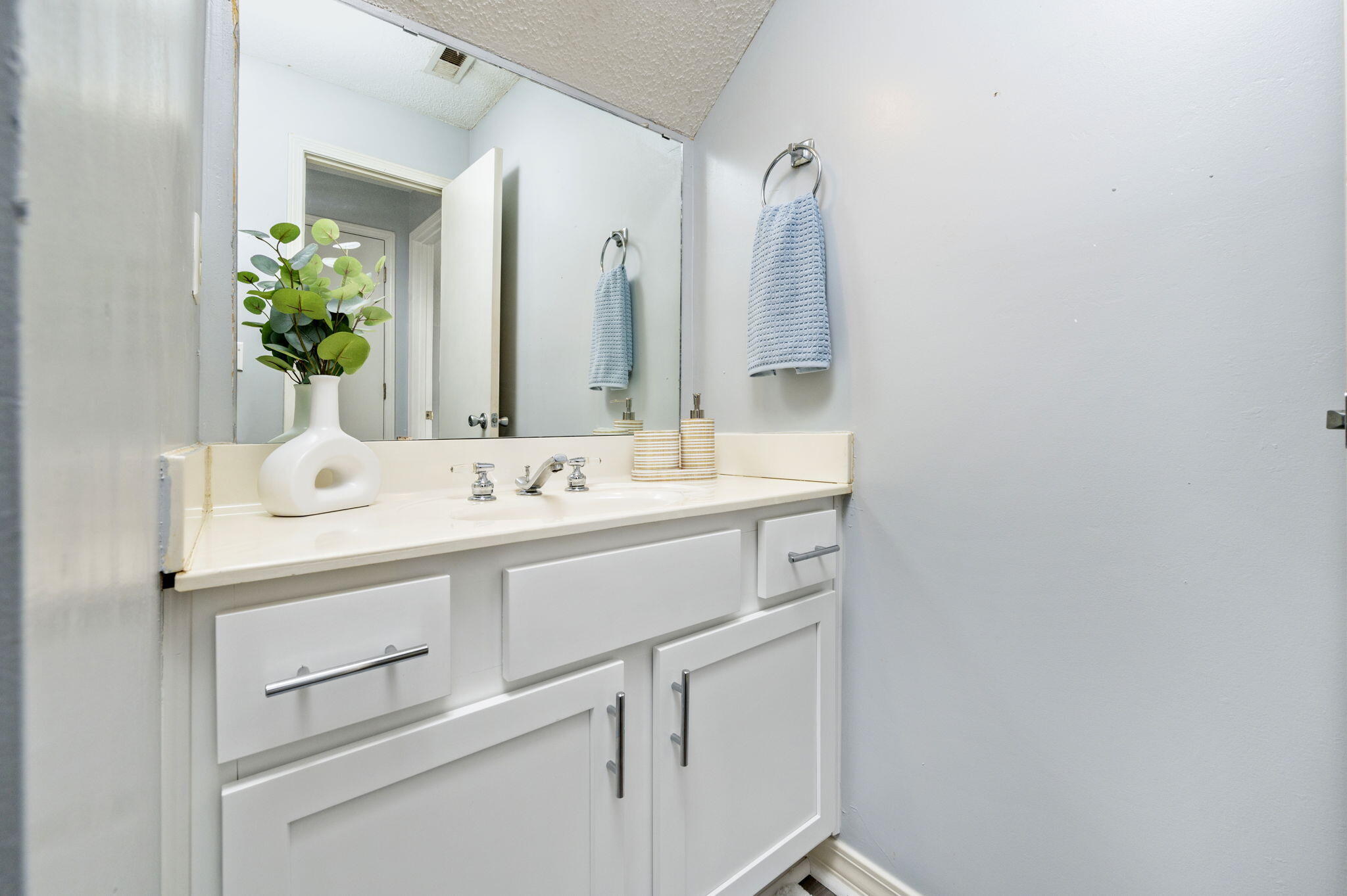 HOLLYROD PARK PH 2 - Residential