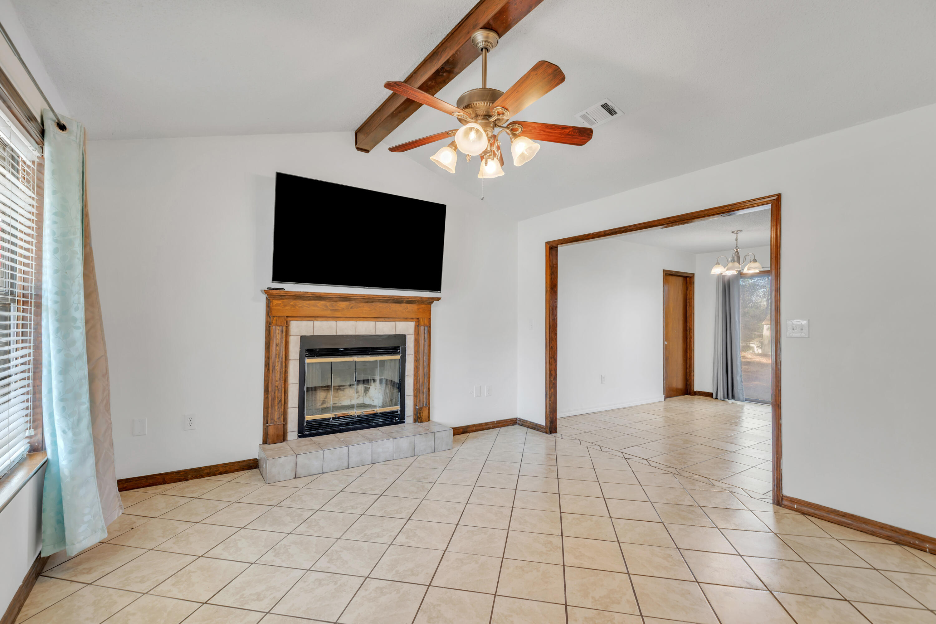 BEACONS BEND - Residential