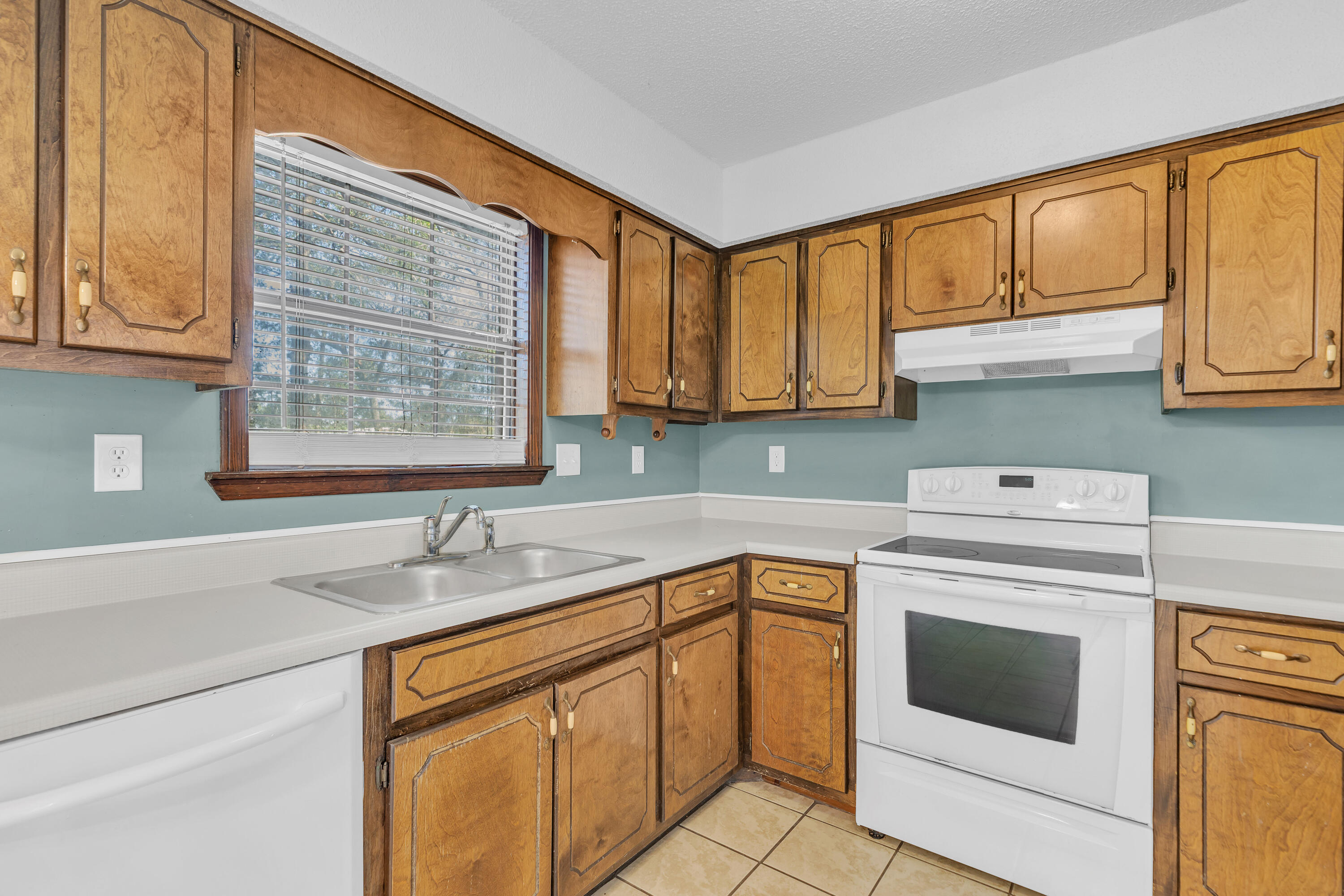 BEACONS BEND - Residential