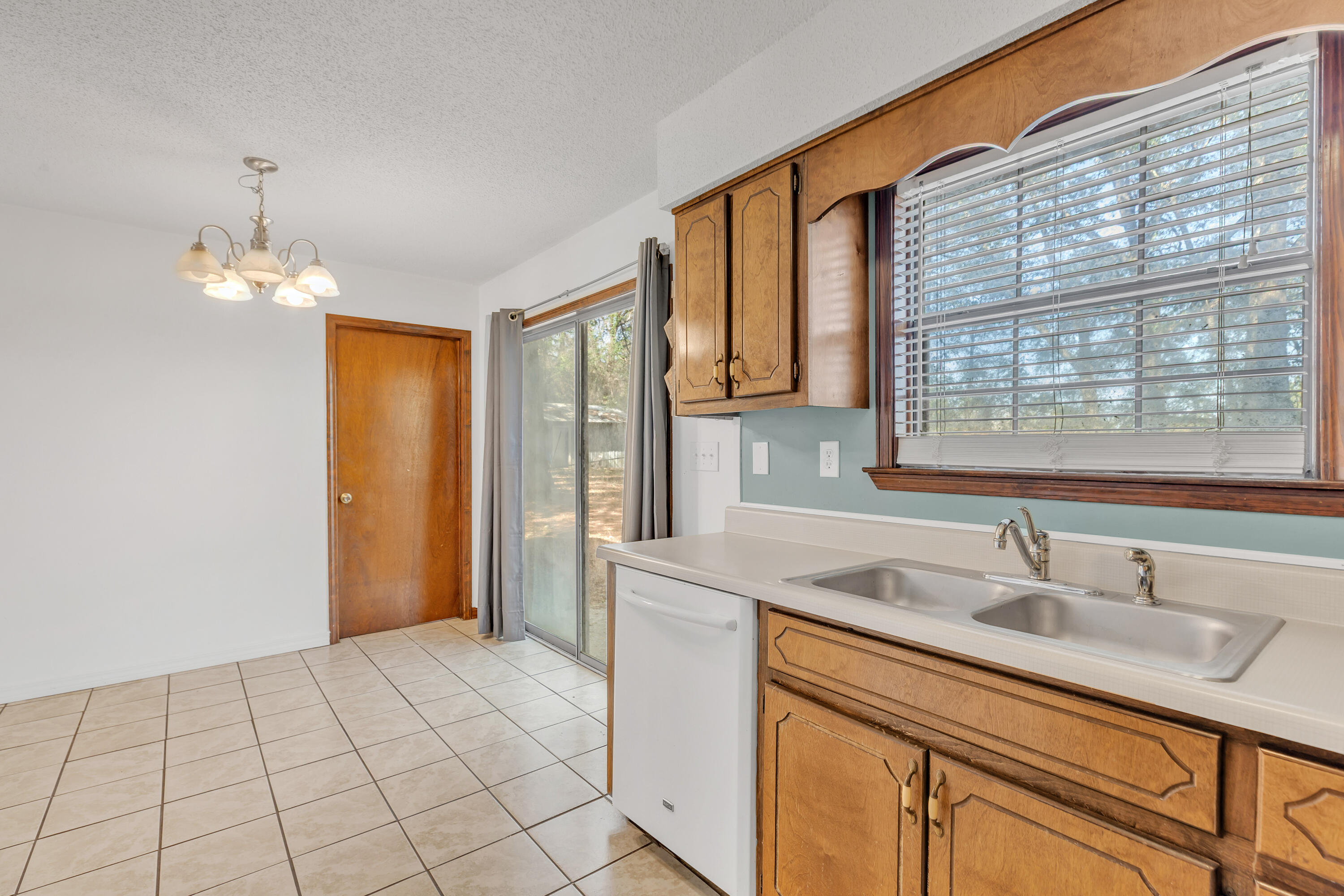 BEACONS BEND - Residential