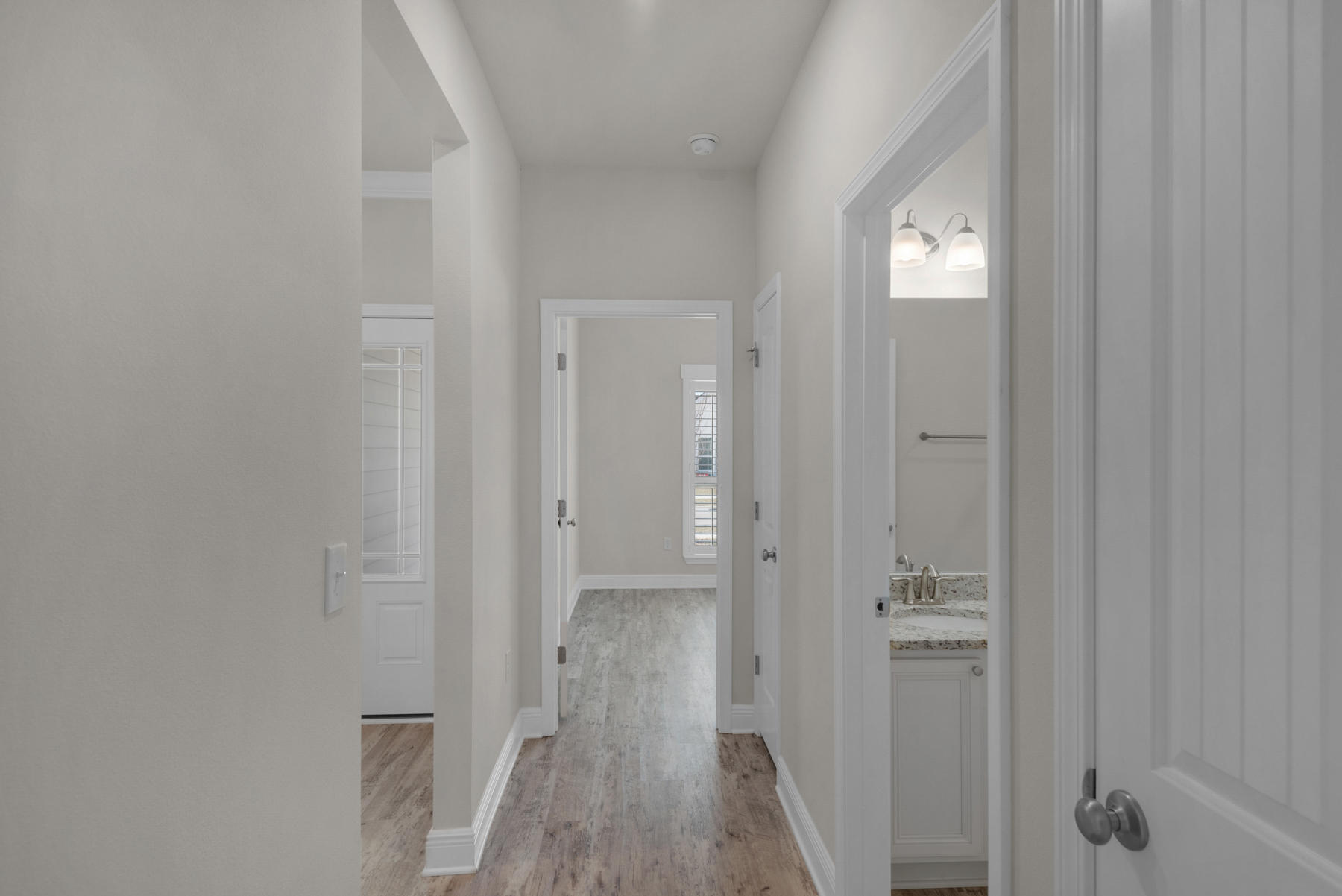 STONEGATE - Residential