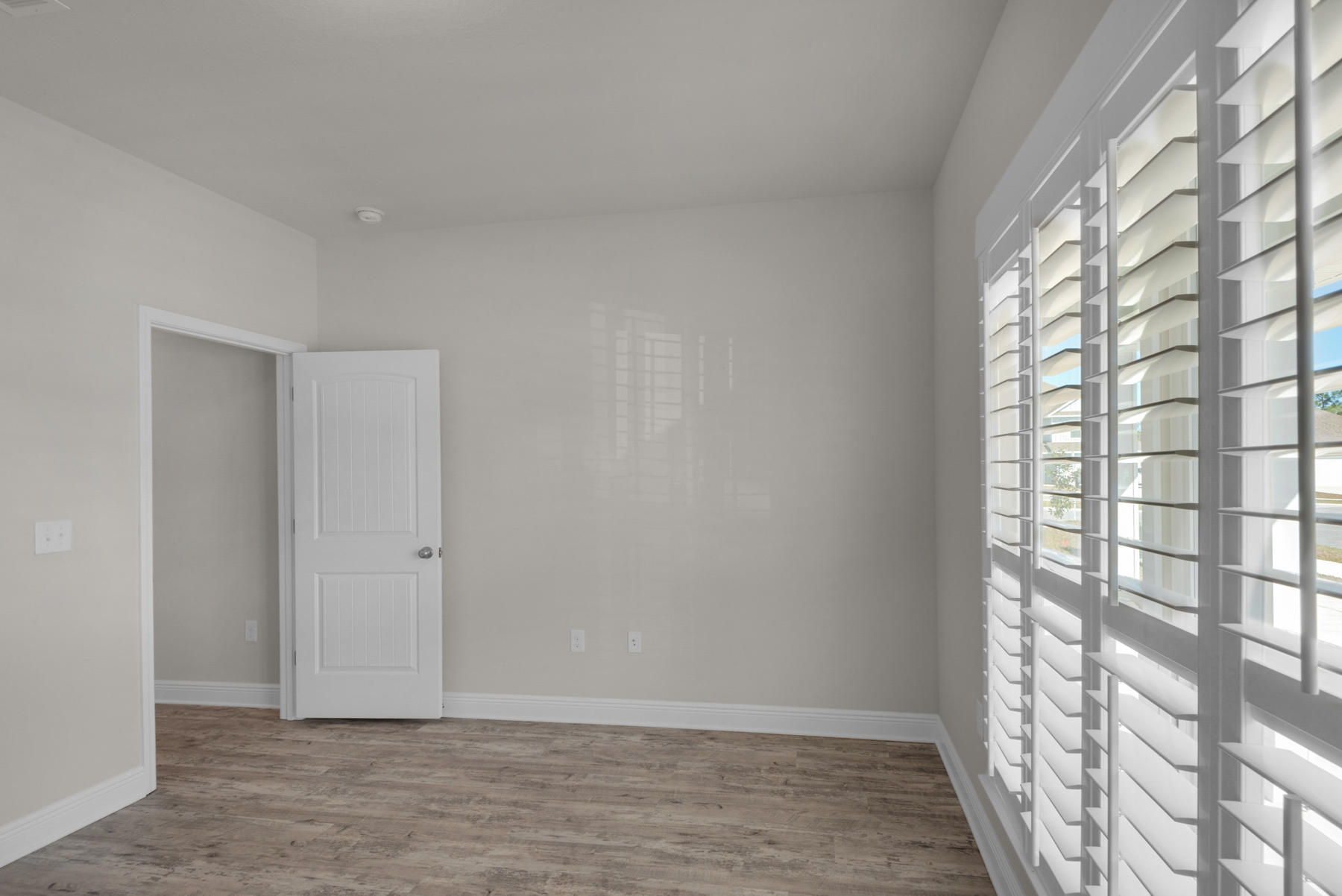 STONEGATE - Residential