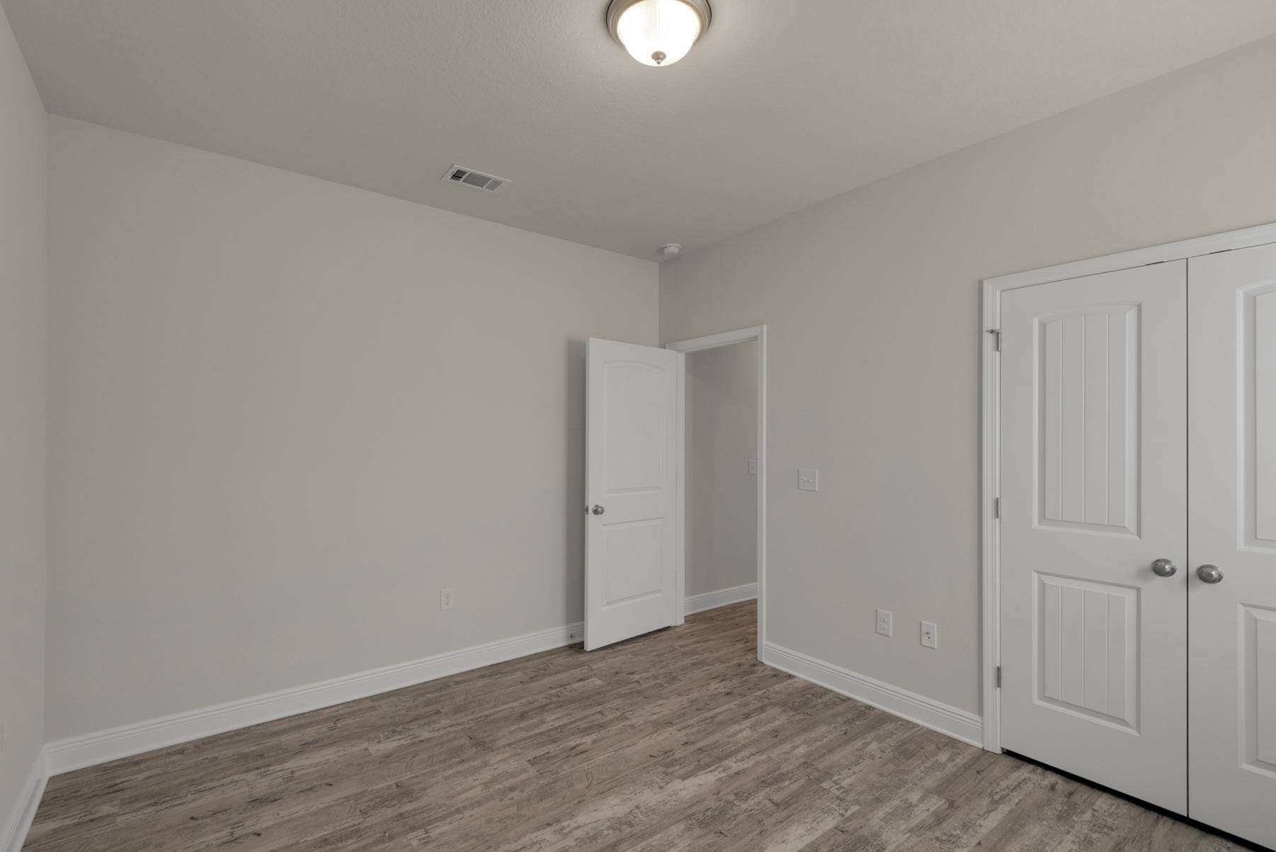 STONEGATE - Residential