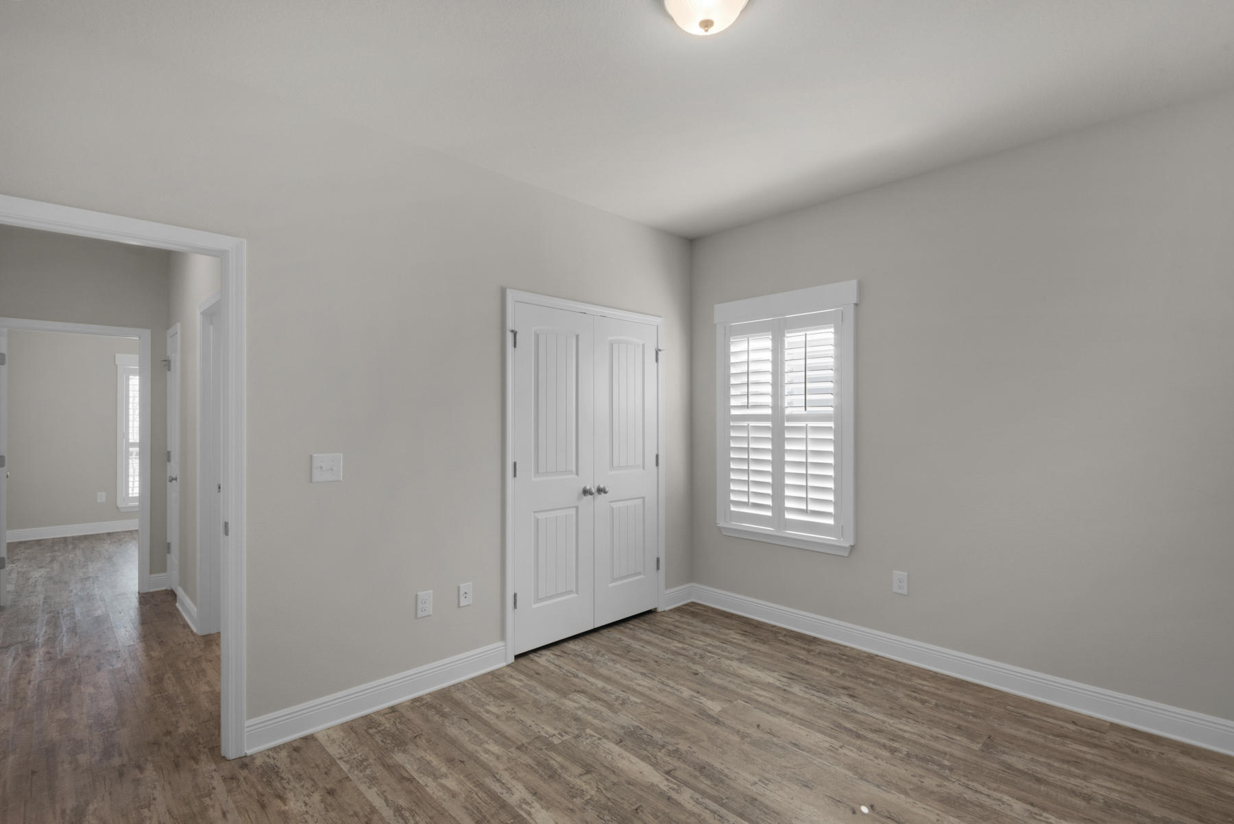 STONEGATE - Residential