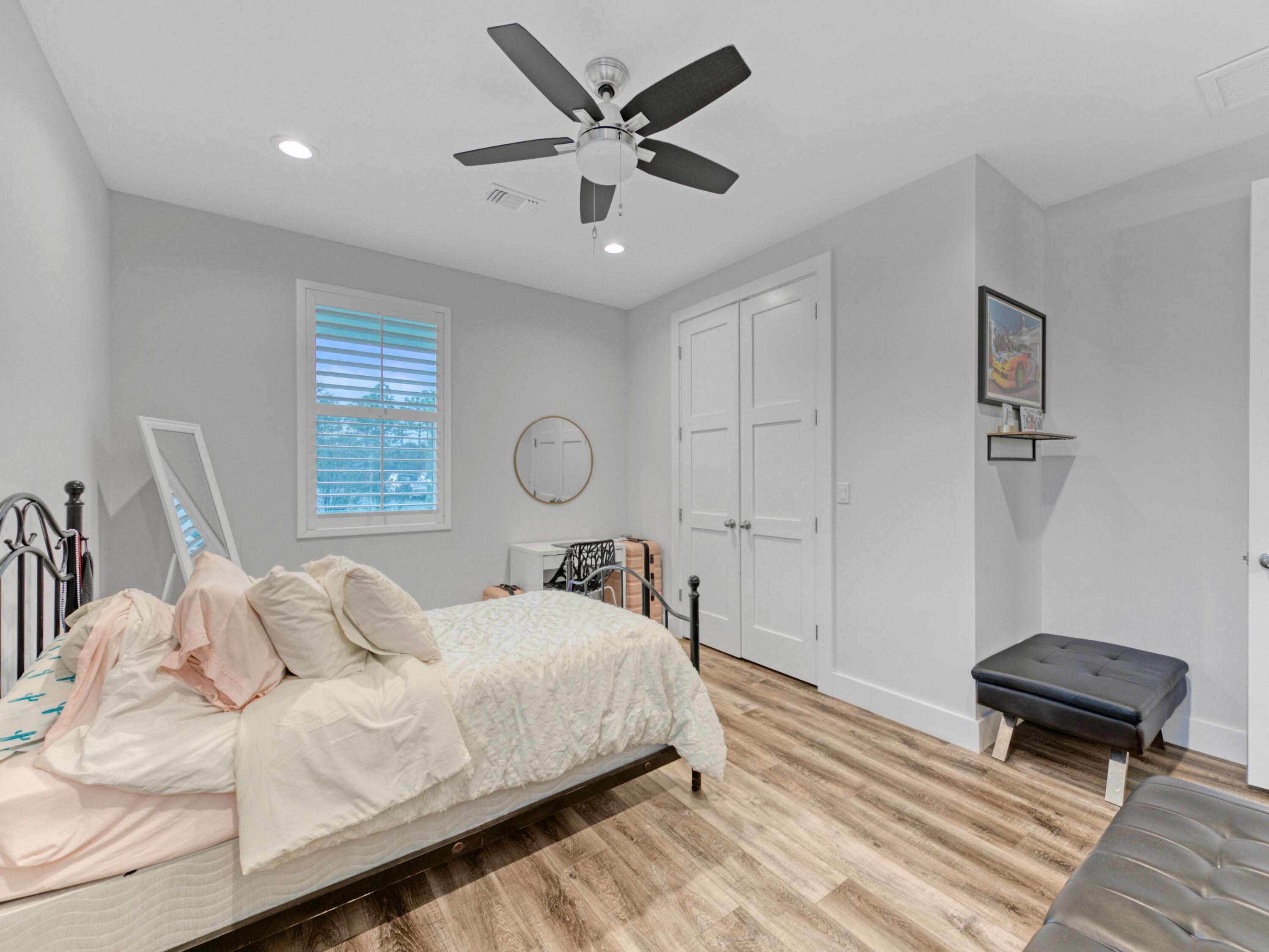 SHELTER COVE ESTATES - Residential