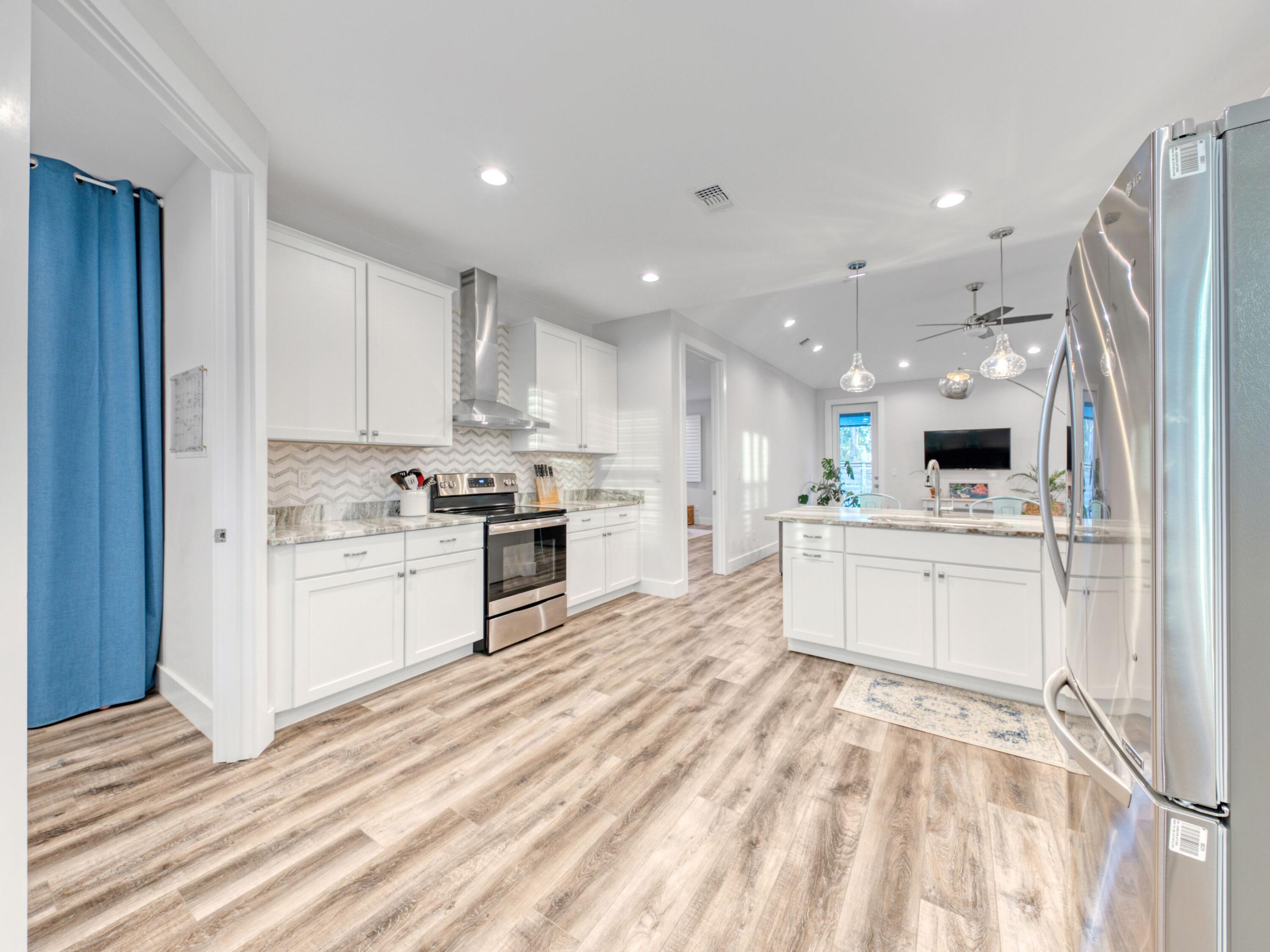 SHELTER COVE ESTATES - Residential