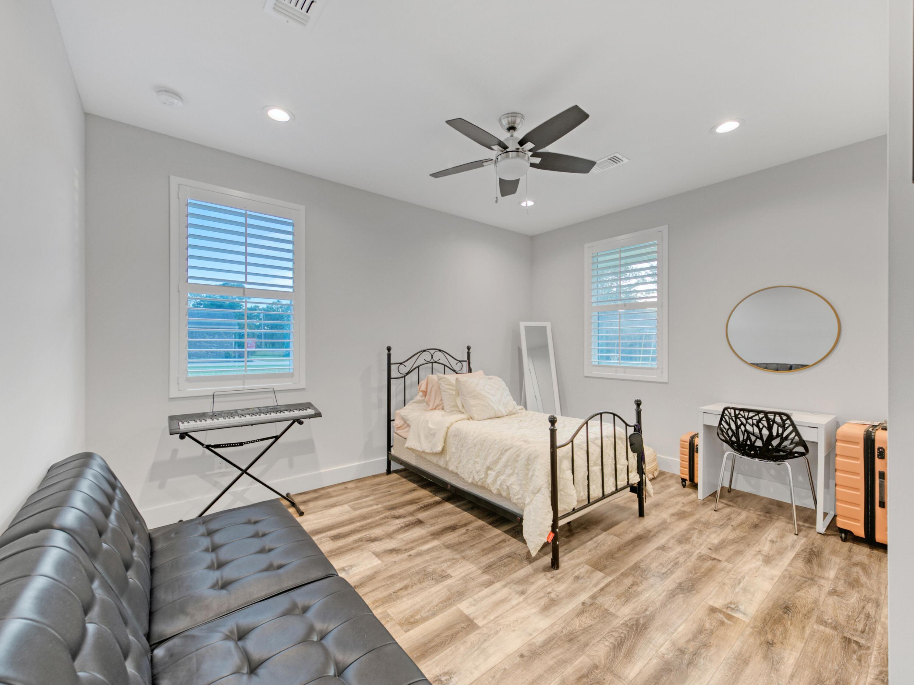 SHELTER COVE ESTATES - Residential