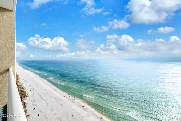 PALAZZO CONDOMINIUM - Residential