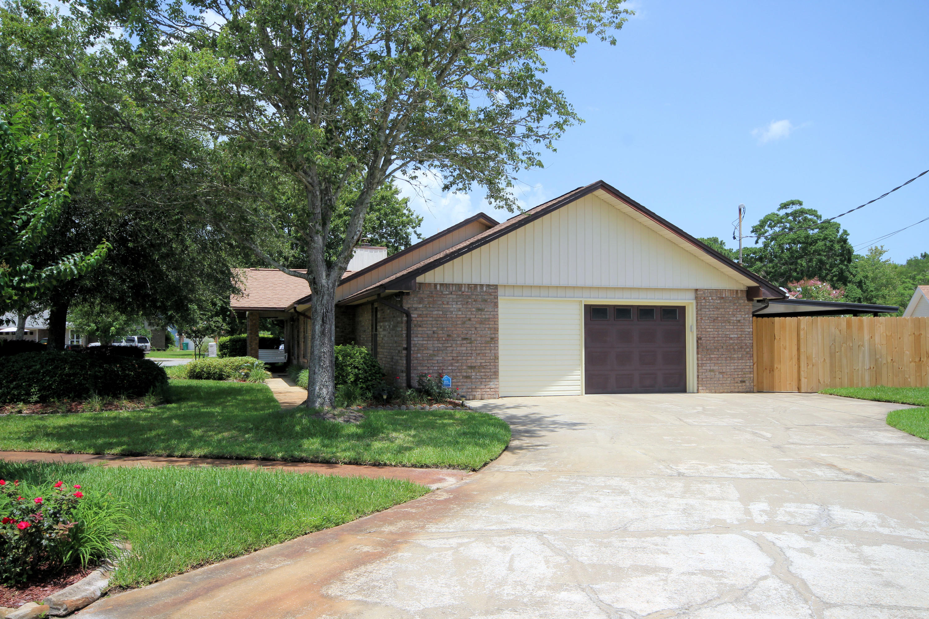 Chateau Pres De La Mer - Residential