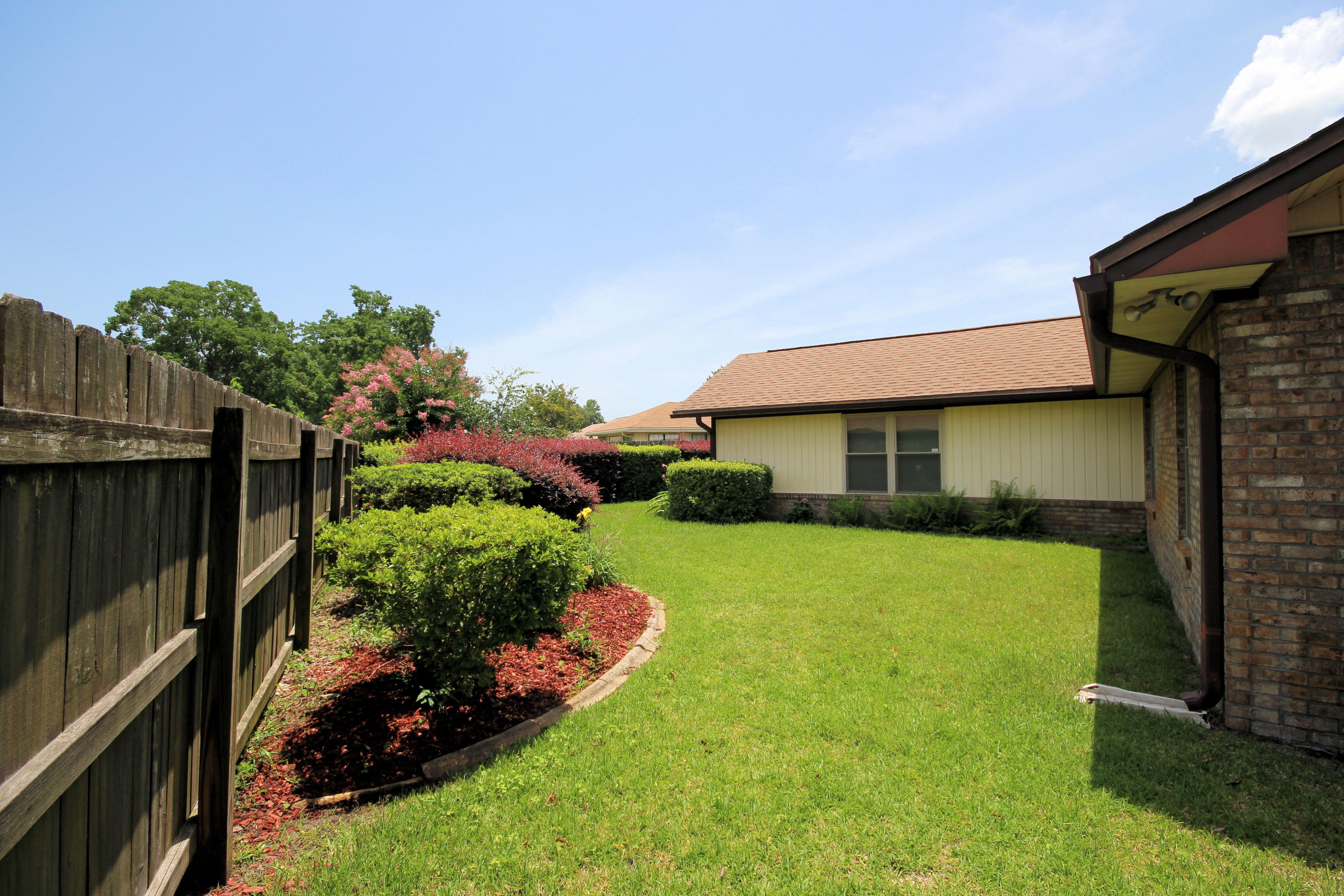 Chateau Pres De La Mer - Residential