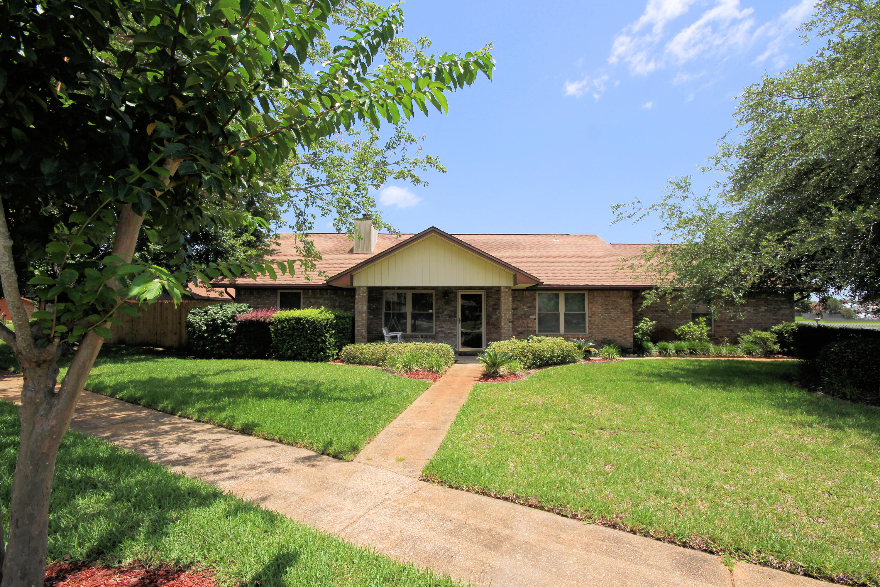 Chateau Pres De La Mer - Residential