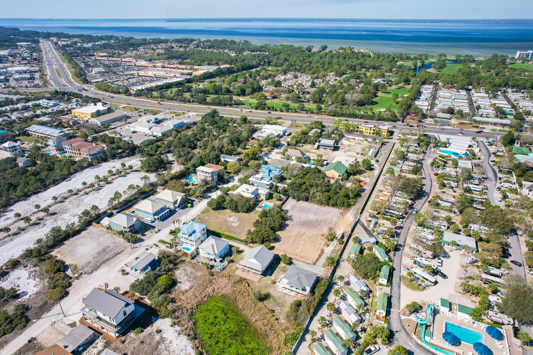 TANG-O-MAR S/D UNREC - Land