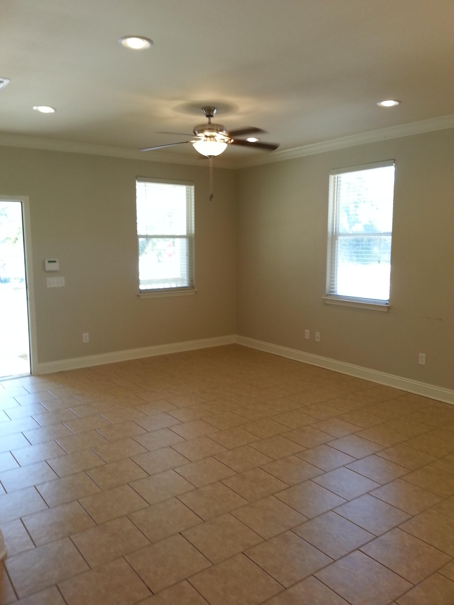 VILLA TASSO TOWN OF - Residential