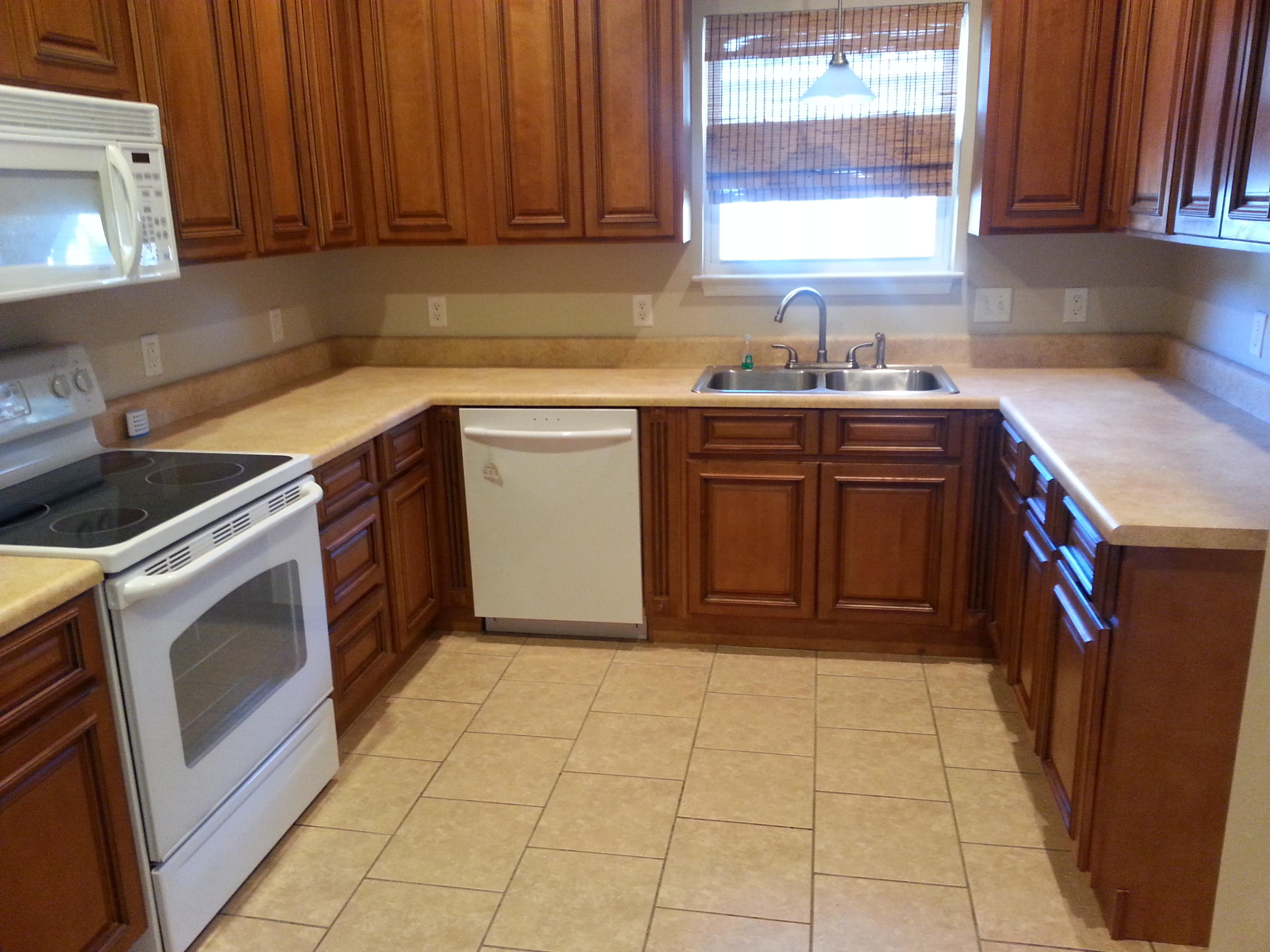 VILLA TASSO TOWN OF - Residential