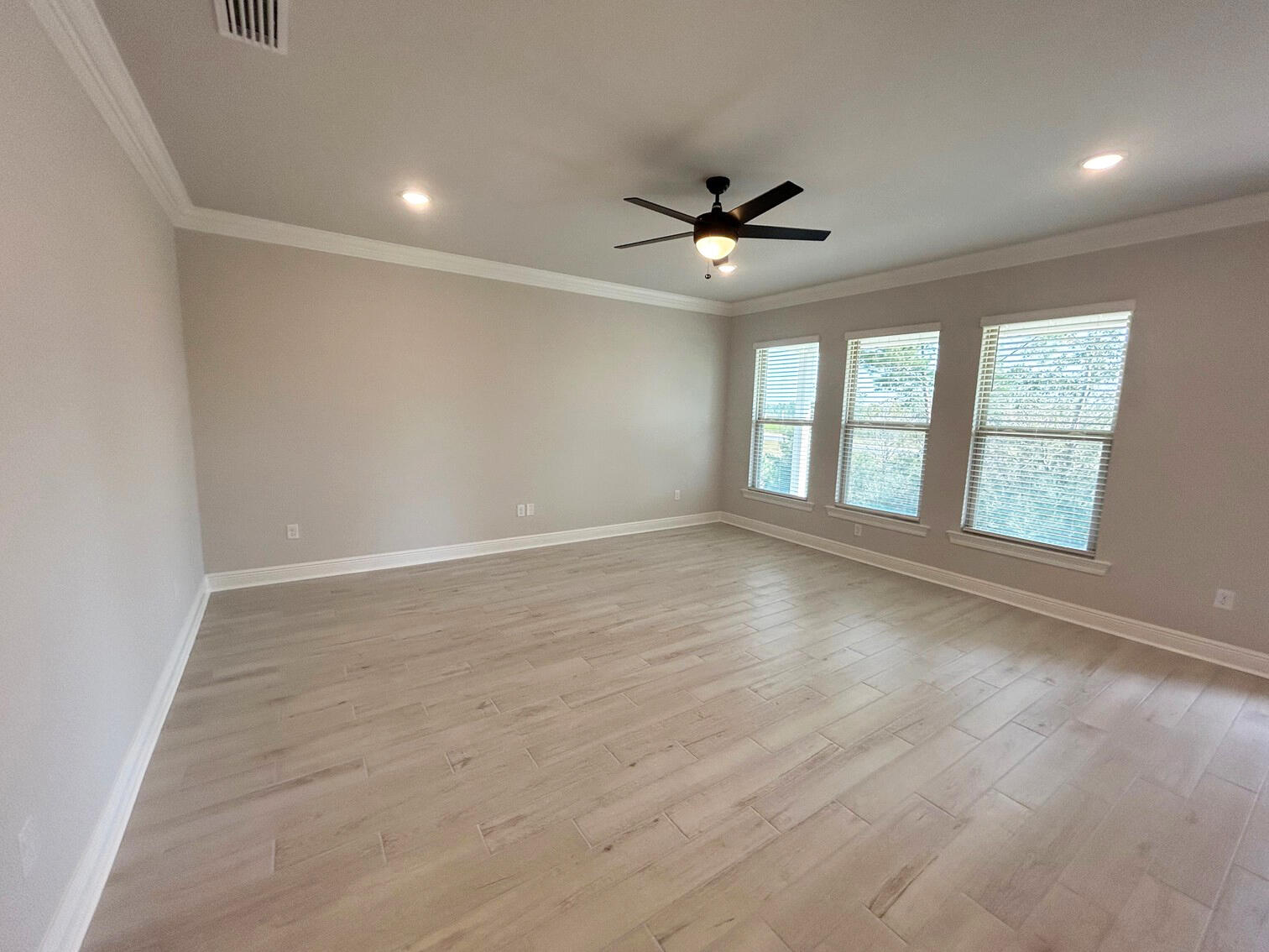 THE BLUFFS AT LAFAYETTE - Residential