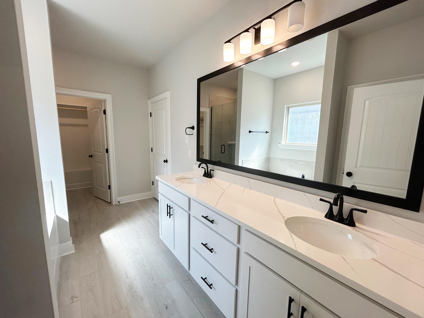 THE BLUFFS AT LAFAYETTE - Residential