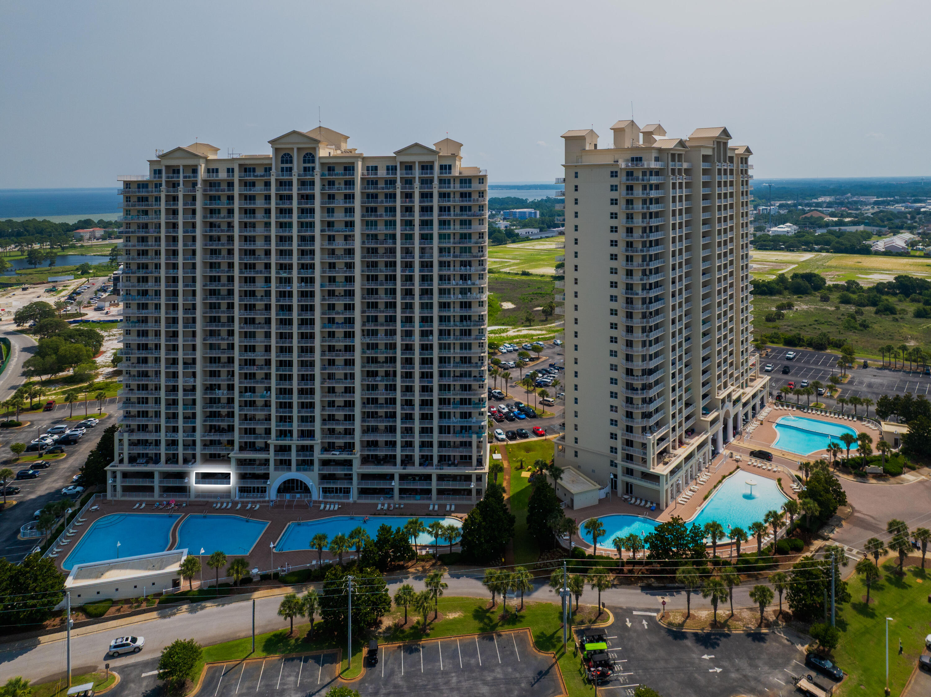 ARIEL DUNES II - Residential
