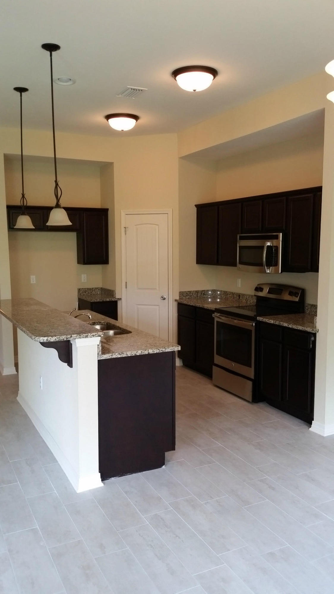 THE COTTAGES AT SANDY RIDGE - Residential