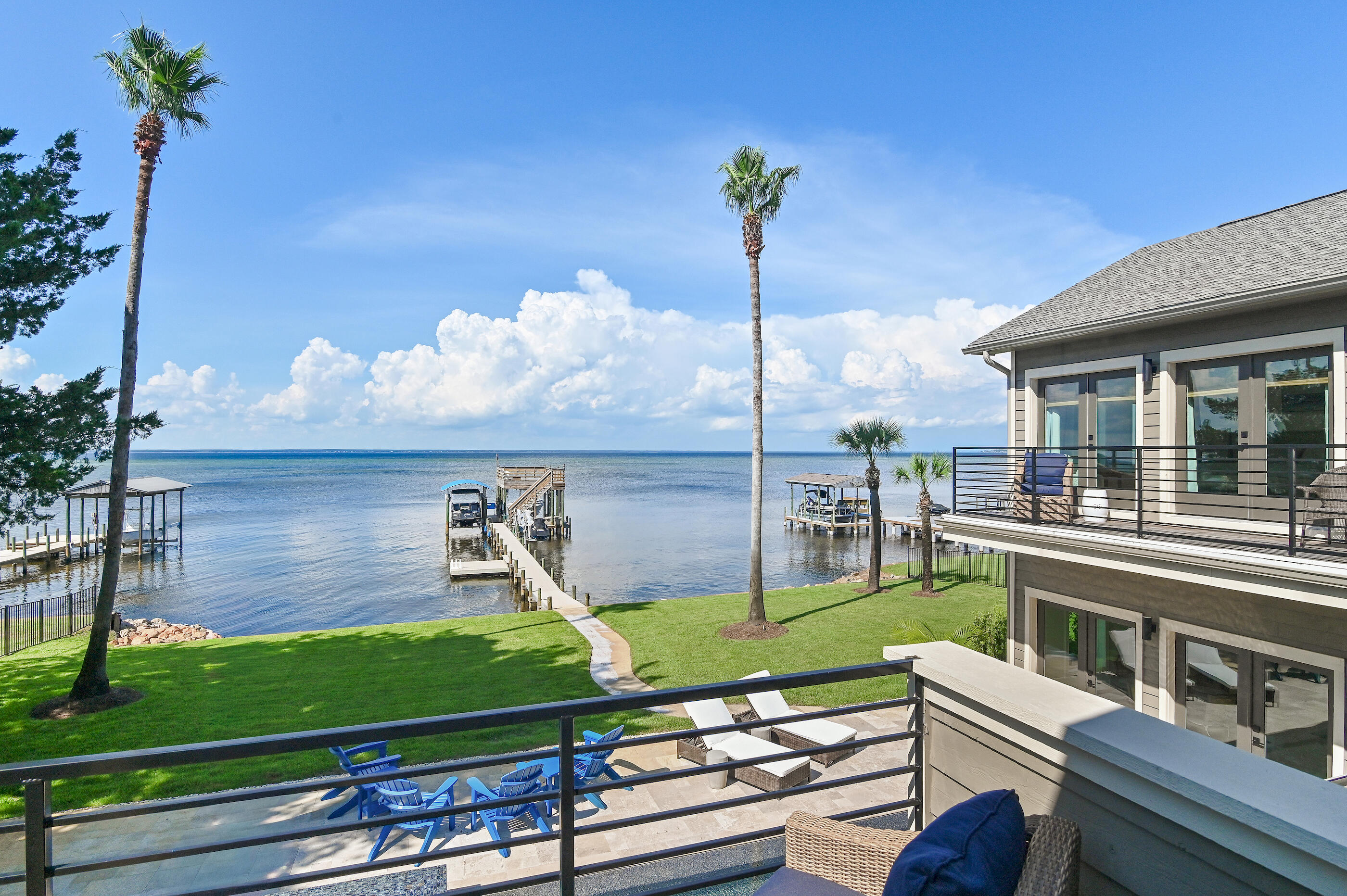 HOLIDAY SHORES ESTATES 1ST ADDN - Residential