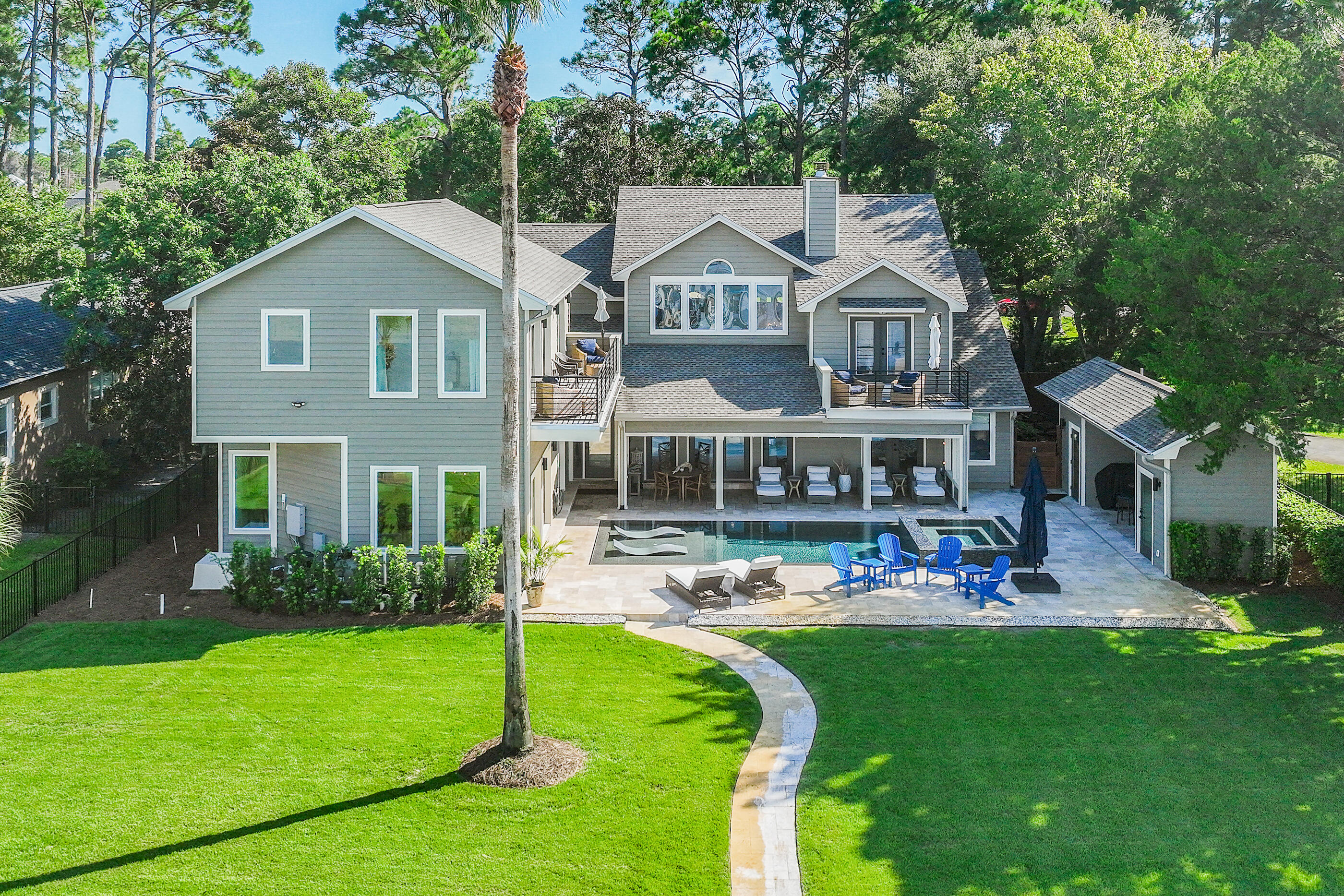 HOLIDAY SHORES ESTATES 1ST ADDN - Residential