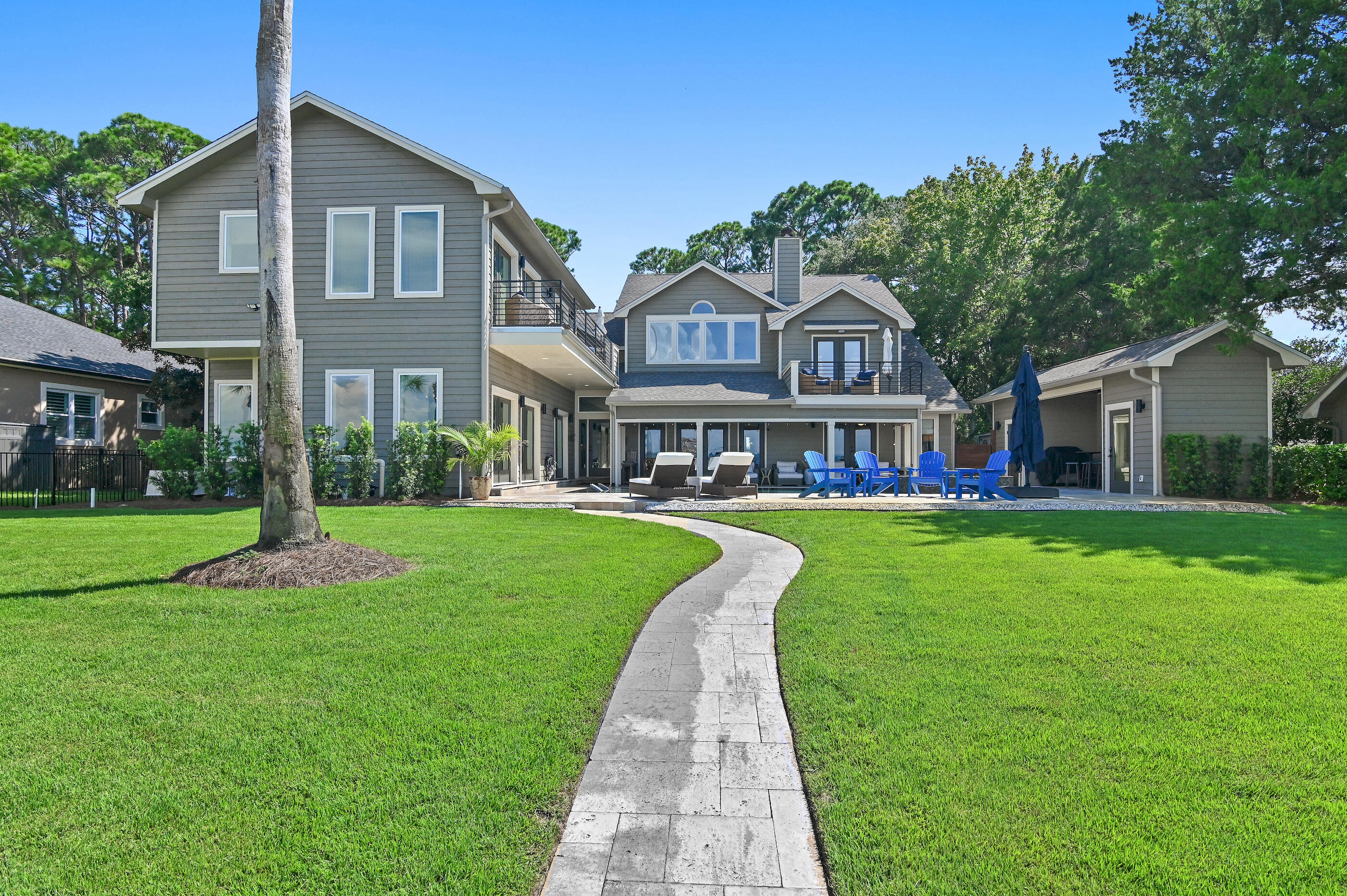HOLIDAY SHORES ESTATES 1ST ADDN - Residential