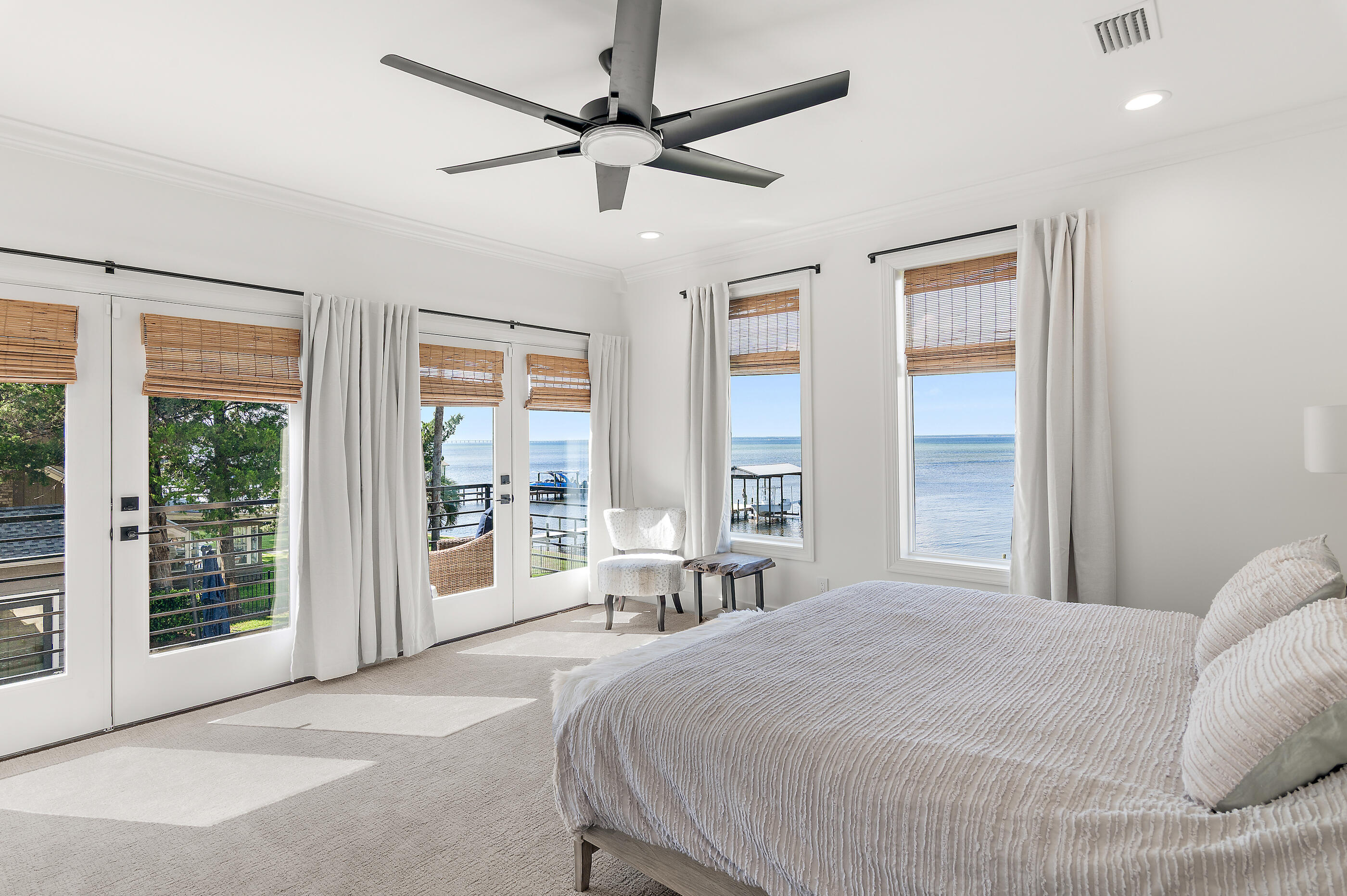 HOLIDAY SHORES ESTATES 1ST ADDN - Residential