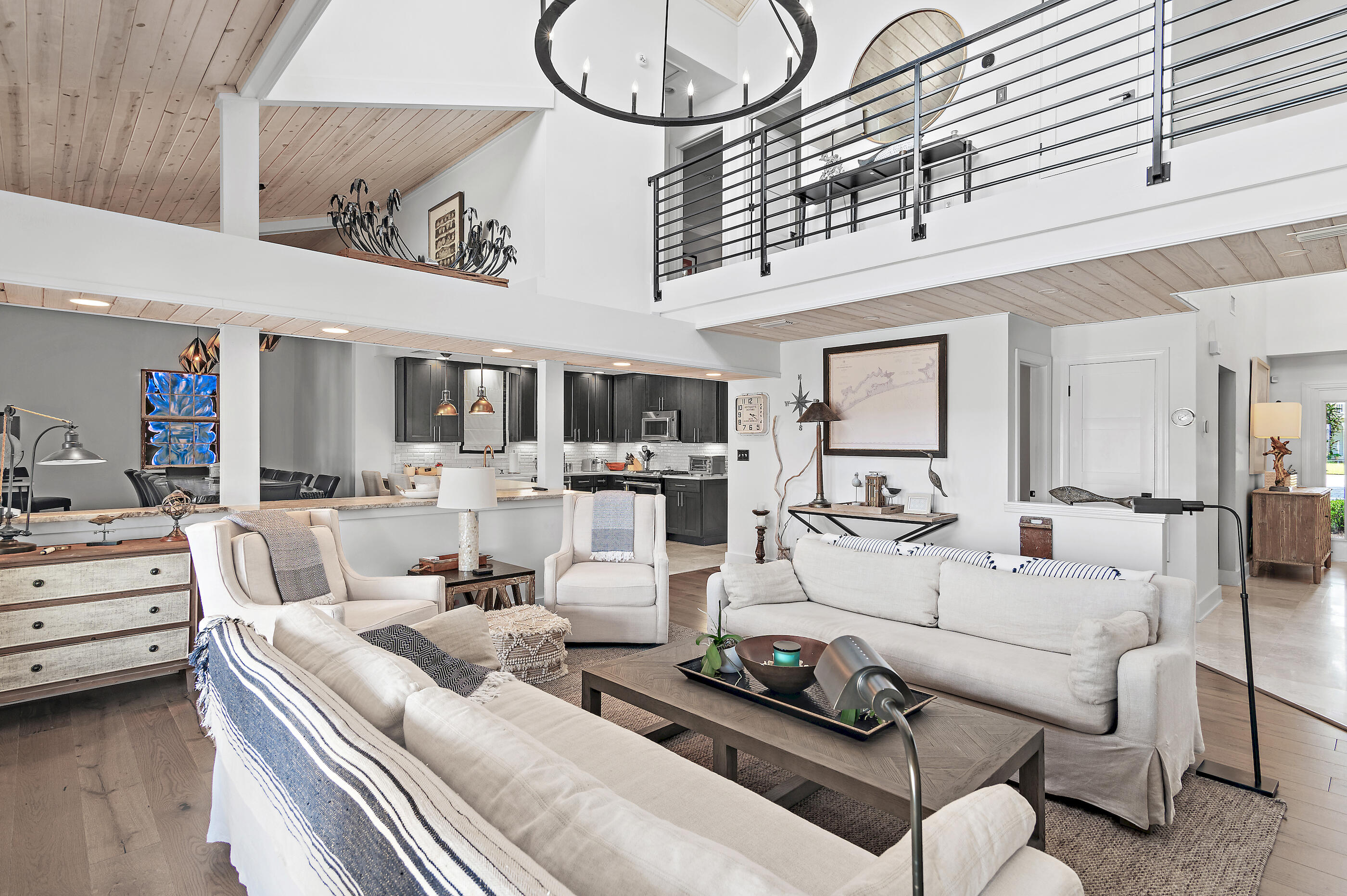 HOLIDAY SHORES ESTATES 1ST ADDN - Residential