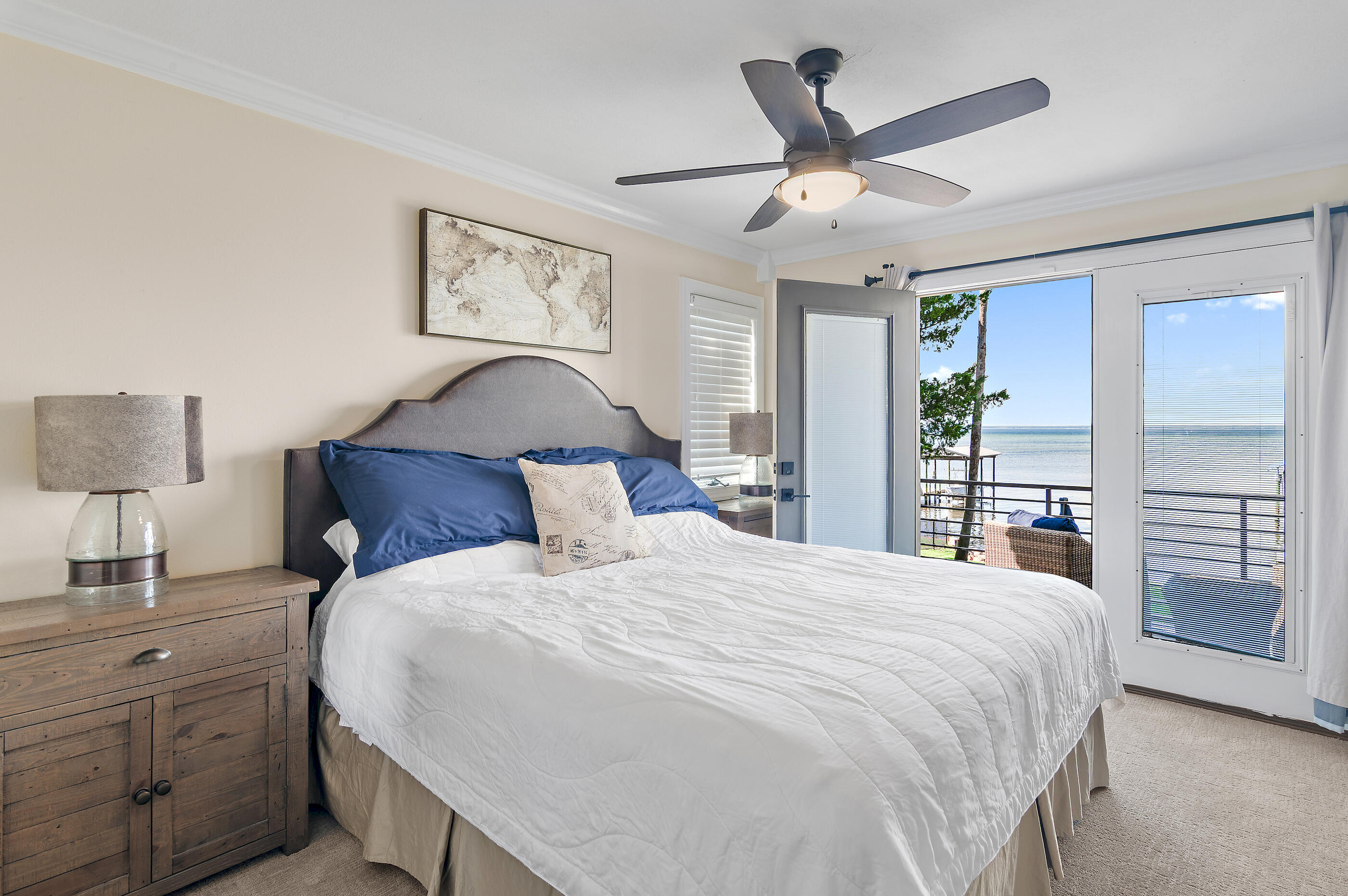 HOLIDAY SHORES ESTATES 1ST ADDN - Residential