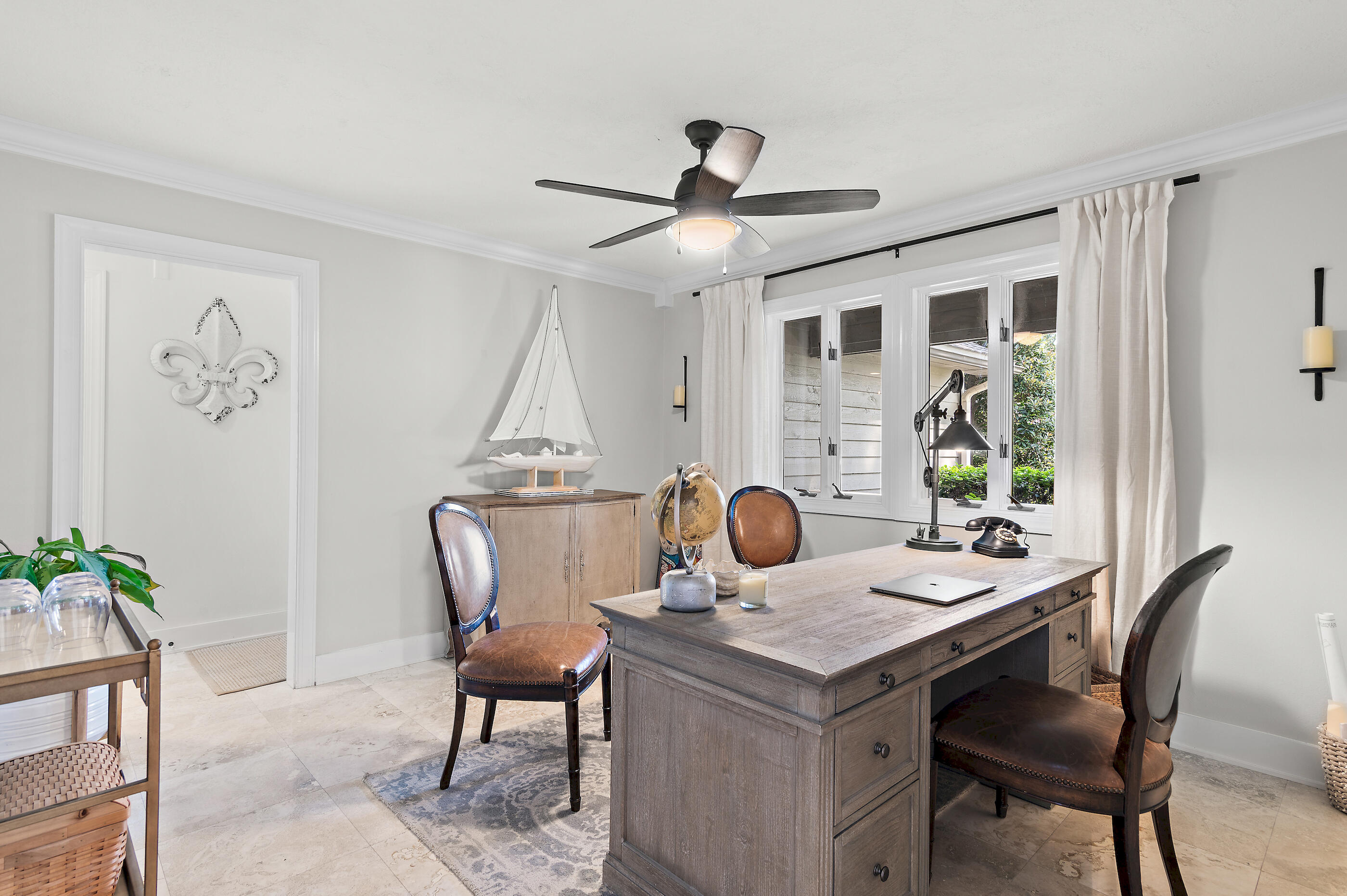 HOLIDAY SHORES ESTATES 1ST ADDN - Residential