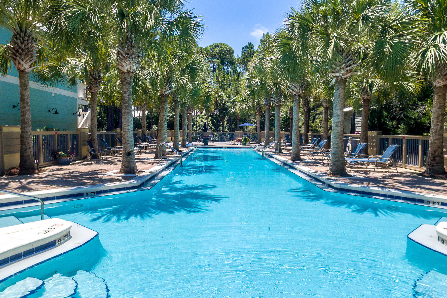 COTTAGES AT EASTERN LAKE - Land