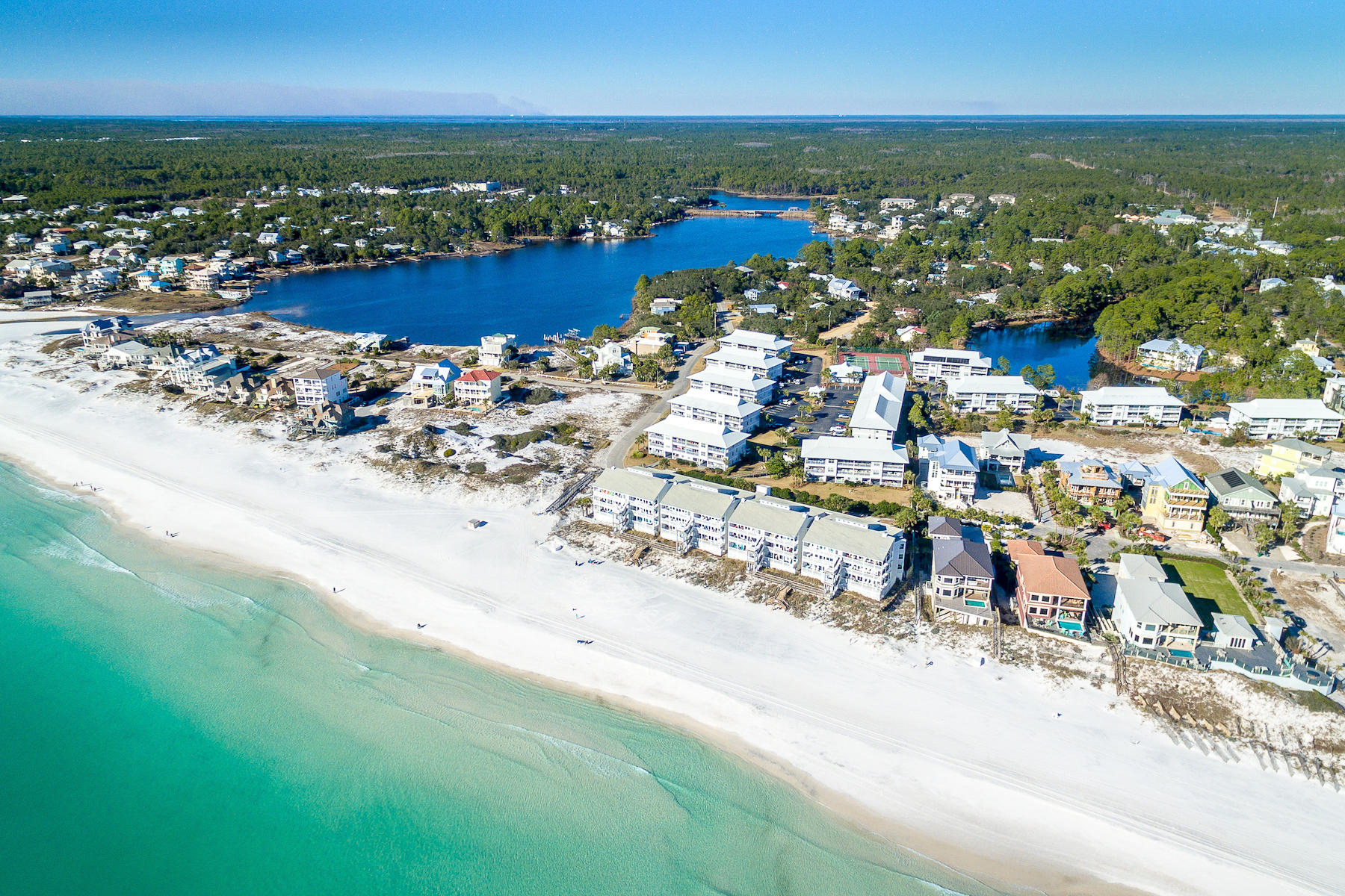 COTTAGES AT EASTERN LAKE - Land