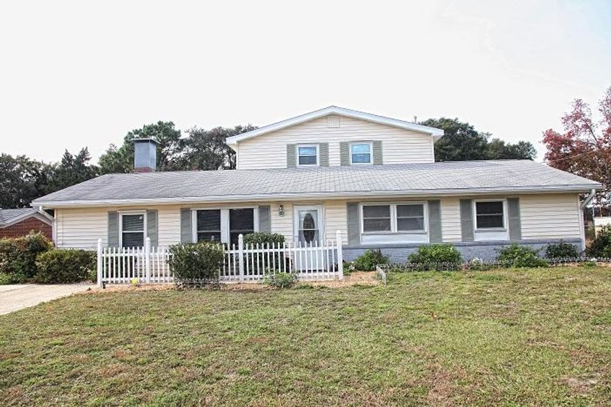 UNIQUE AND IDEAL HOME. This beautifully RENOVATED, family home is nicely situated less than 1/2 mile walk to LIZA JACKSON park (has DOG PARK) and Santa Rosa Sound. FWB High School and Bruner Middle School are just around the corner! In addition to the 5 large bedrooms this home has a large bonus room on the main level, mudroom/laundry room, a formal living room, family room and dining room. The master suite and guest room#1 are on the main floor as well. The other three bedrooms on the second floor and share a 3rd full bathroom. The kitchen is huge... no bumping into each other when preparing meals. Great breakfast bar/island and ample space for formal dining for those large/special family reunions. Large lot includes backyard workshop w/power.