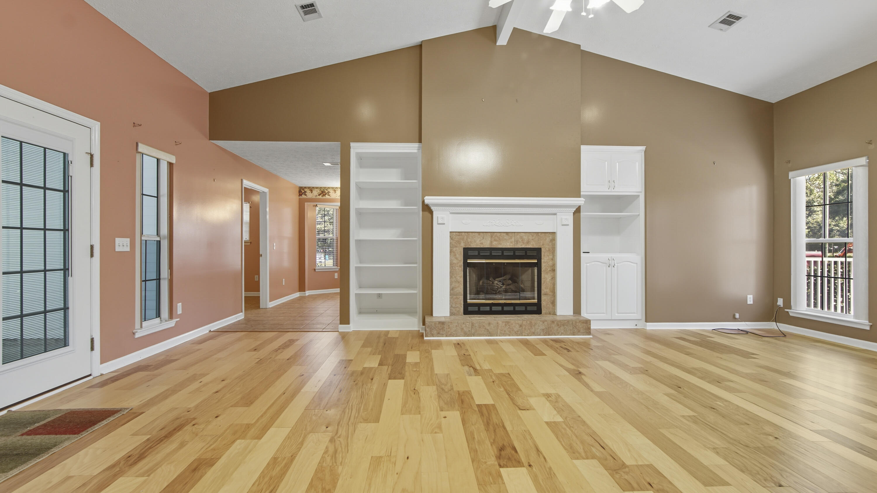 NO RECORDED SUBDIVISION - Residential