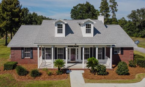 Photo of 127 Spikes Road, Southport, FL 32409 (MLS # 987985)