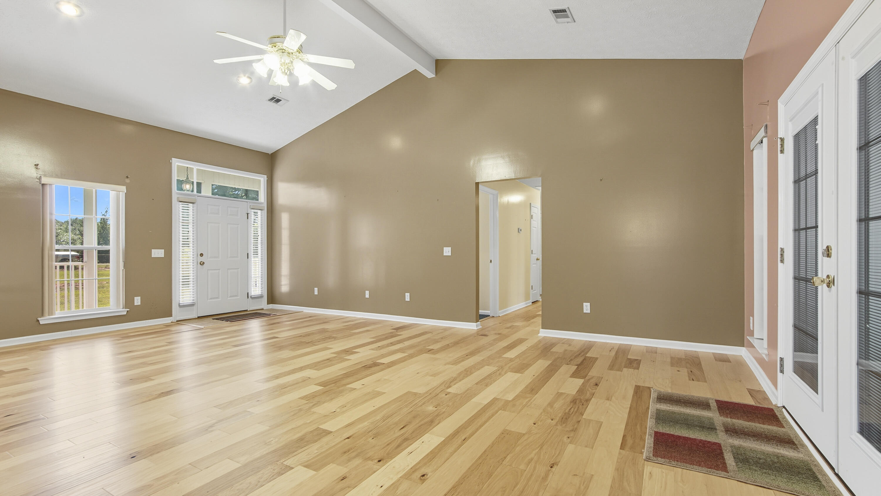 NO RECORDED SUBDIVISION - Residential
