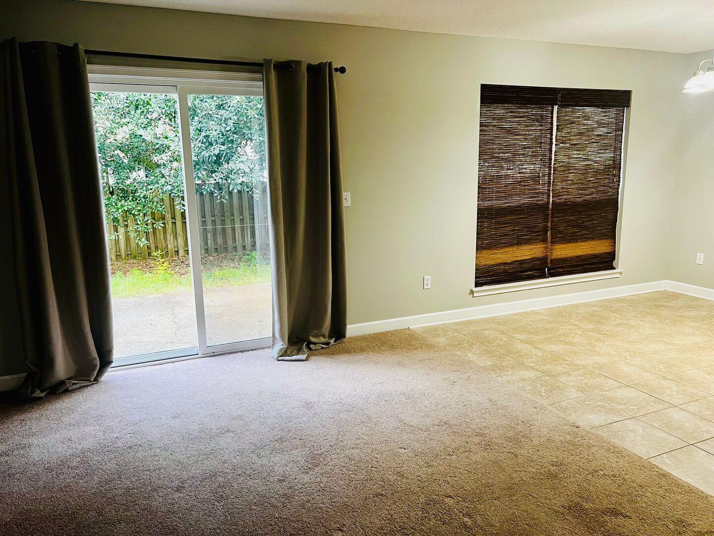 SUMMERWOOD - Residential Lease