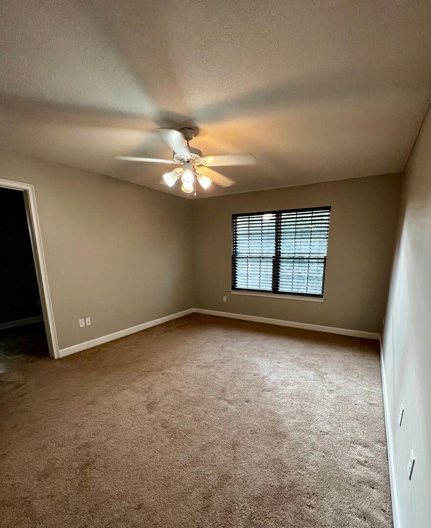 SUMMERWOOD - Residential Lease