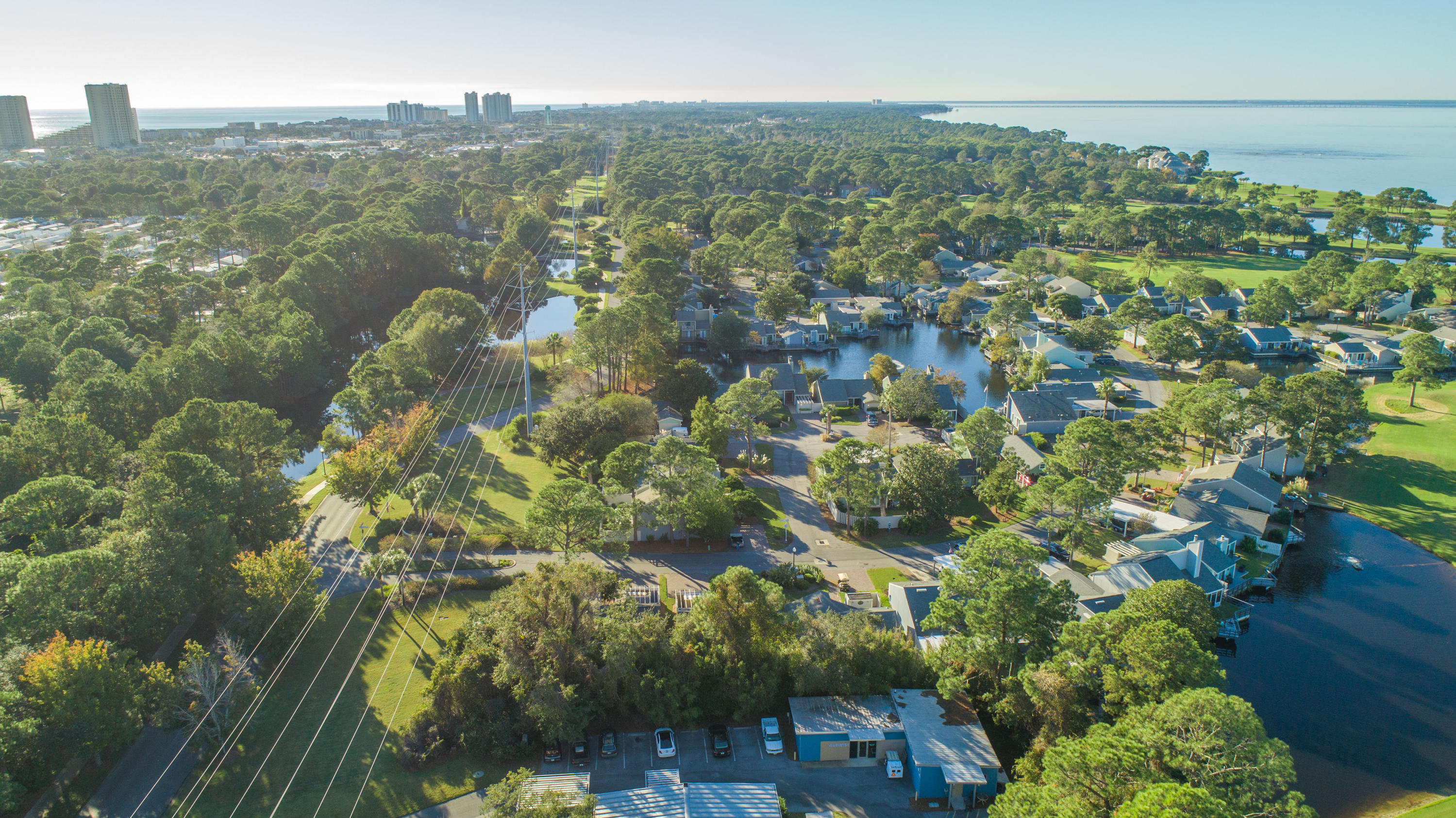 LINKSIDE VILLAGE UNIT 1 - Residential