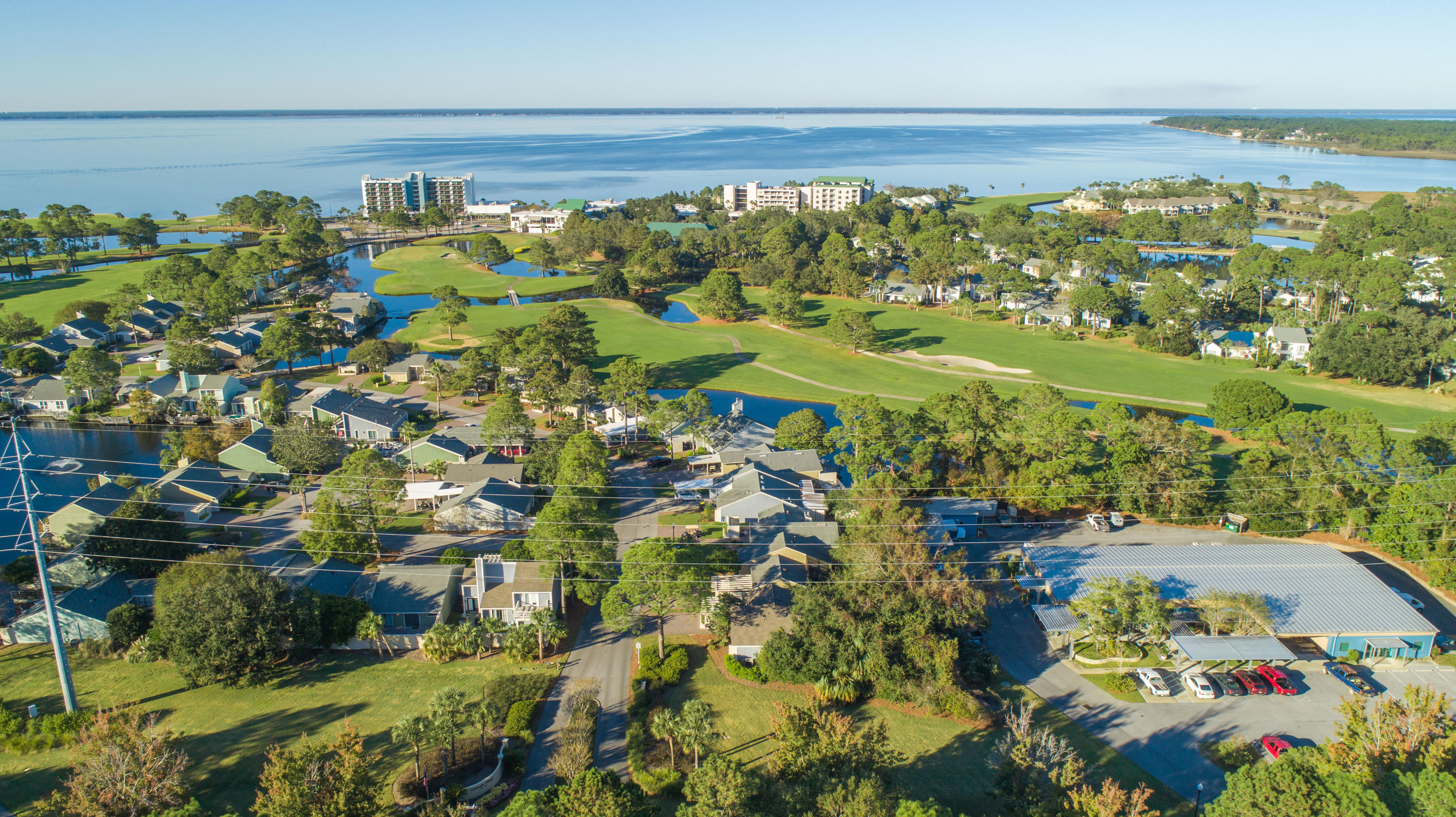 LINKSIDE VILLAGE UNIT 1 - Residential